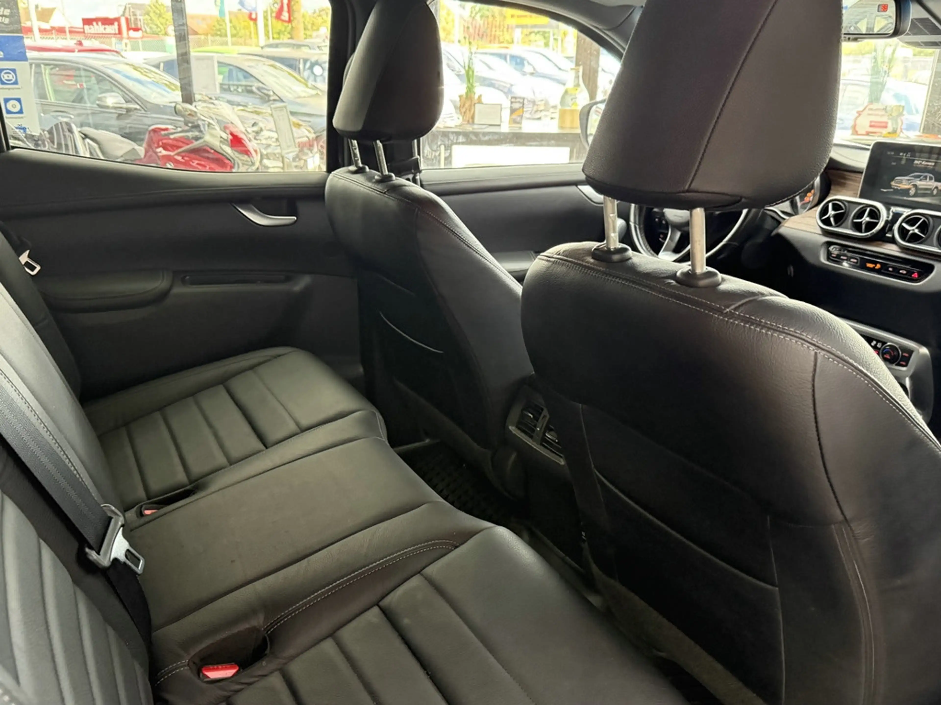 Mercedes-Benz X 350 d 4Matic Doka Edition Power, LED, Leder — photo 15