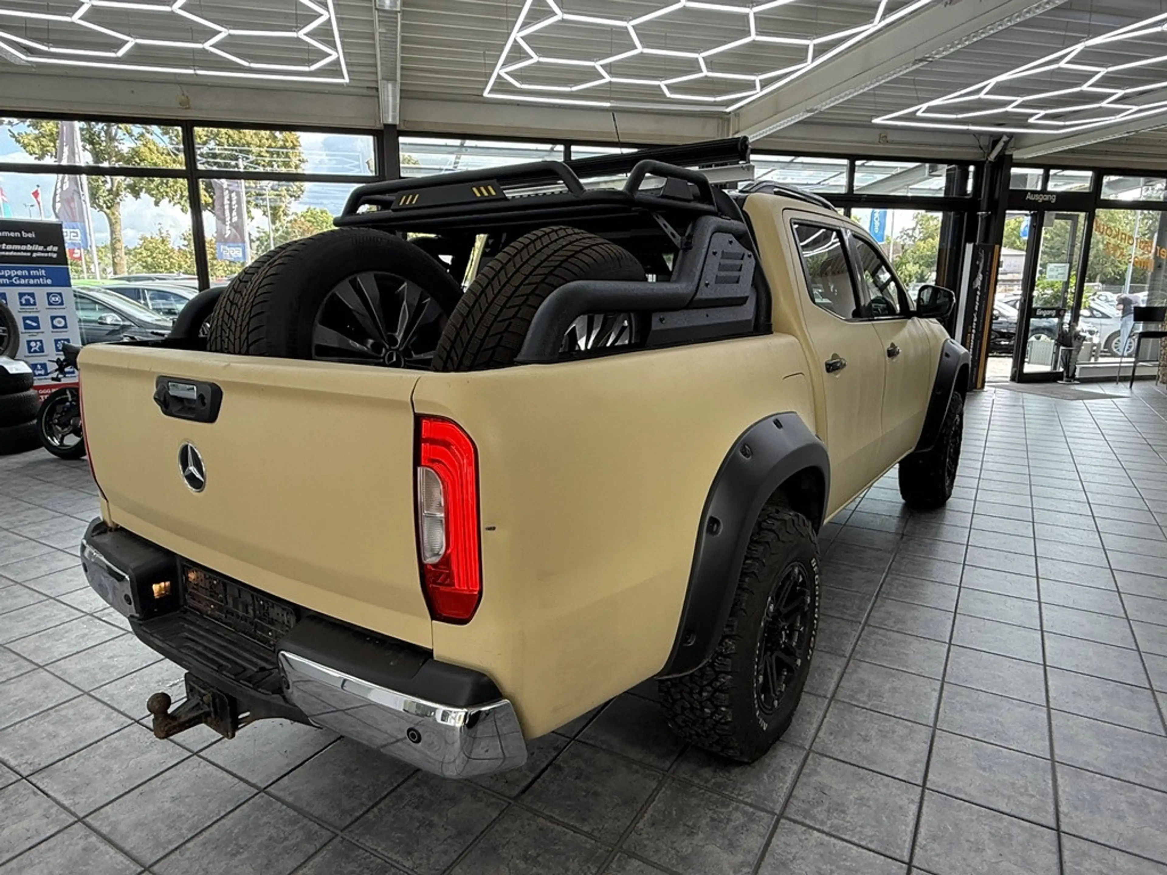 Mercedes-Benz X 350 d 4Matic Doka Edition Power, LED, Leder — photo 11