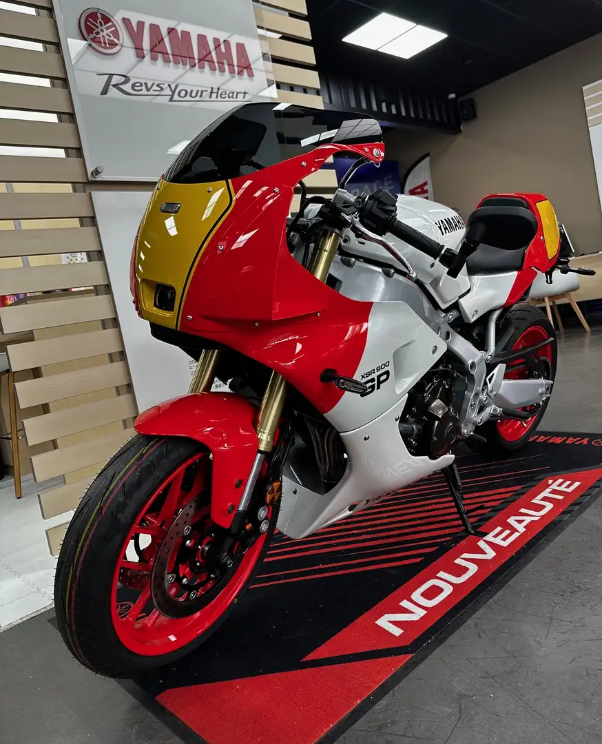 Yamaha XSR 900 Blanc - 2