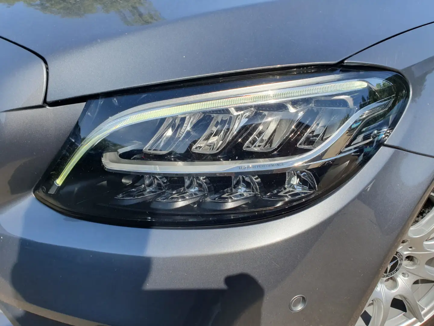 Mercedes-Benz C 200 D 160CV Business Solution Gris - 2