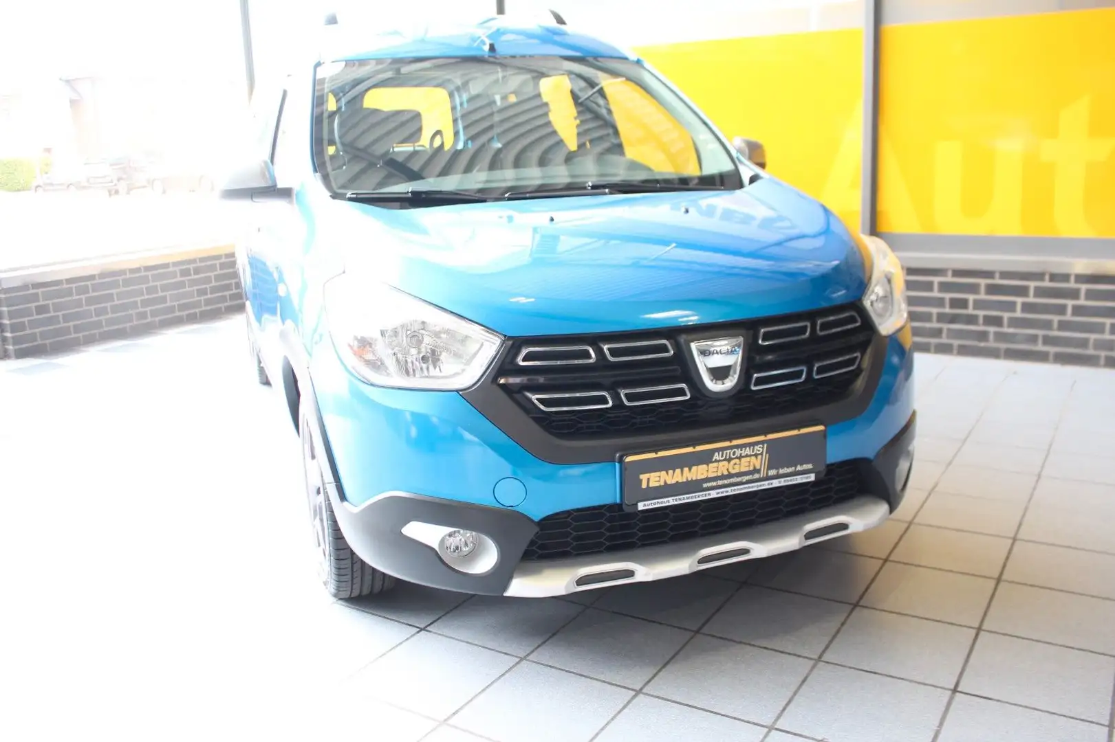 Dacia Dokker Stepway Celebration Navi Bluetooth AHK Blau - 2