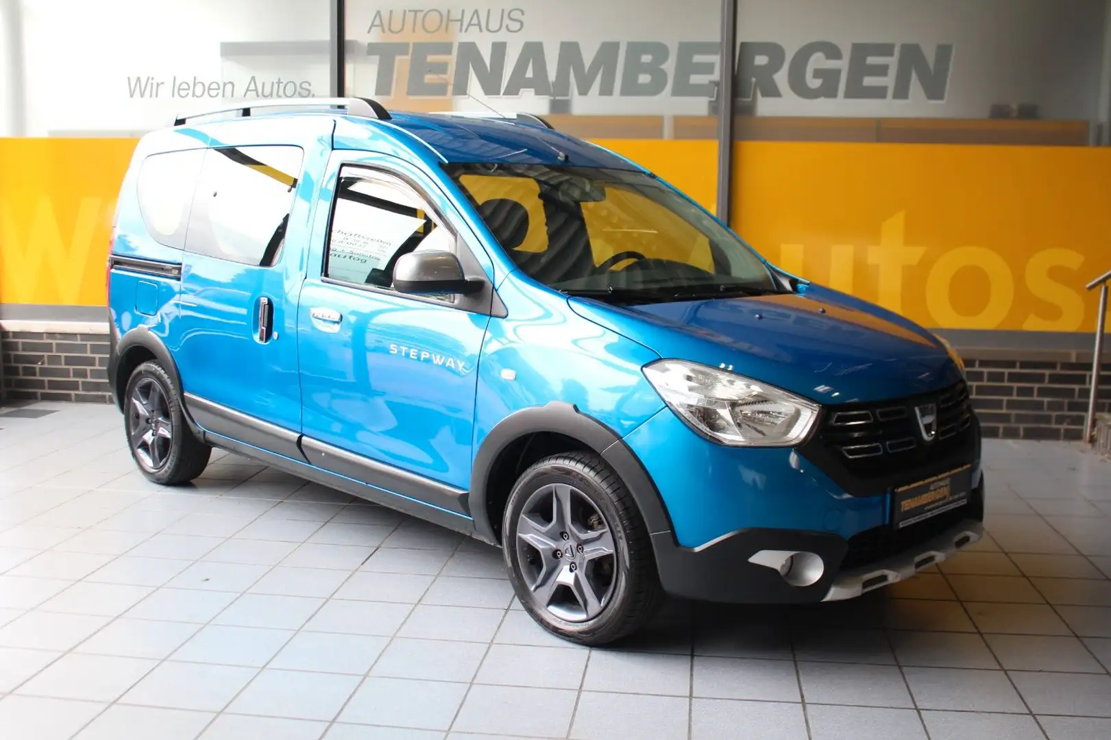 Dacia Dokker Stepway Celebration Navi Bluetooth AHK Blau - 1