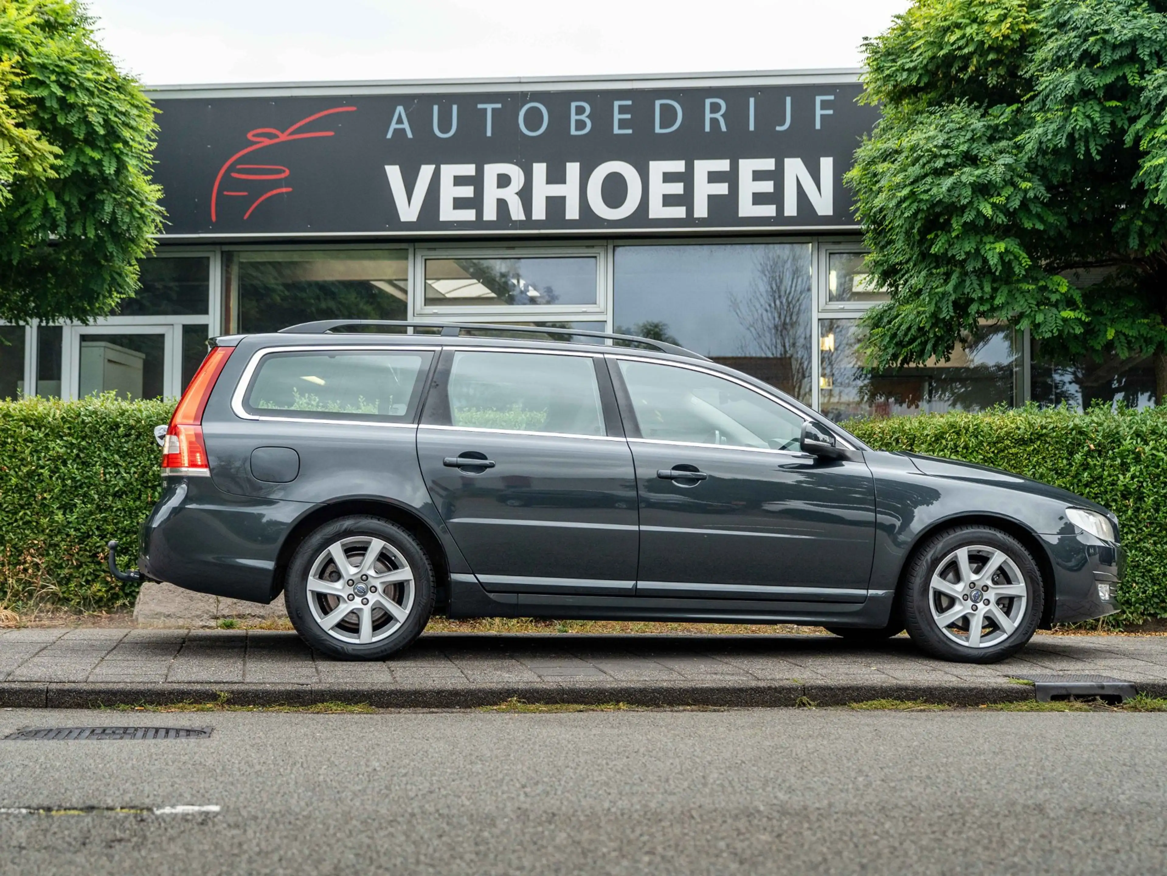 Volvo V70 1.6 T4 Momentum | AUTOMAAT | STOELVERWARMING | LED — photo 6
