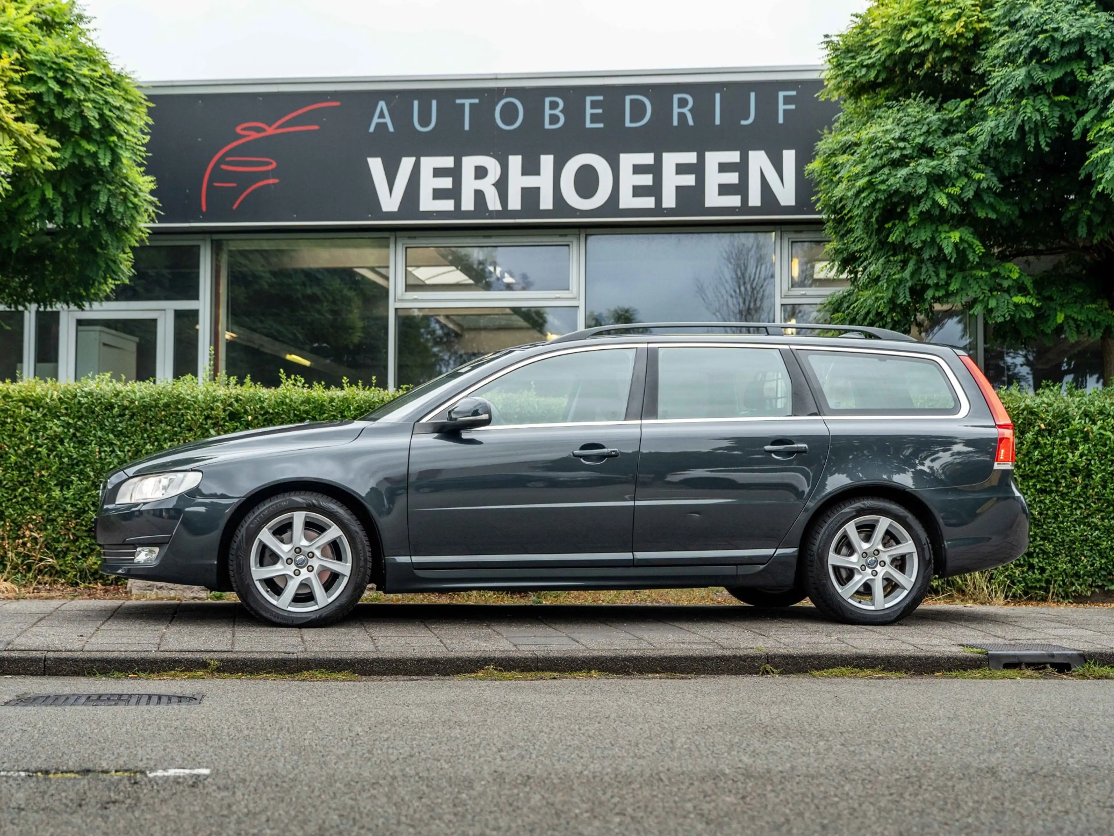 Volvo V70 1.6 T4 Momentum | AUTOMAAT | STOELVERWARMING | LED — photo 12