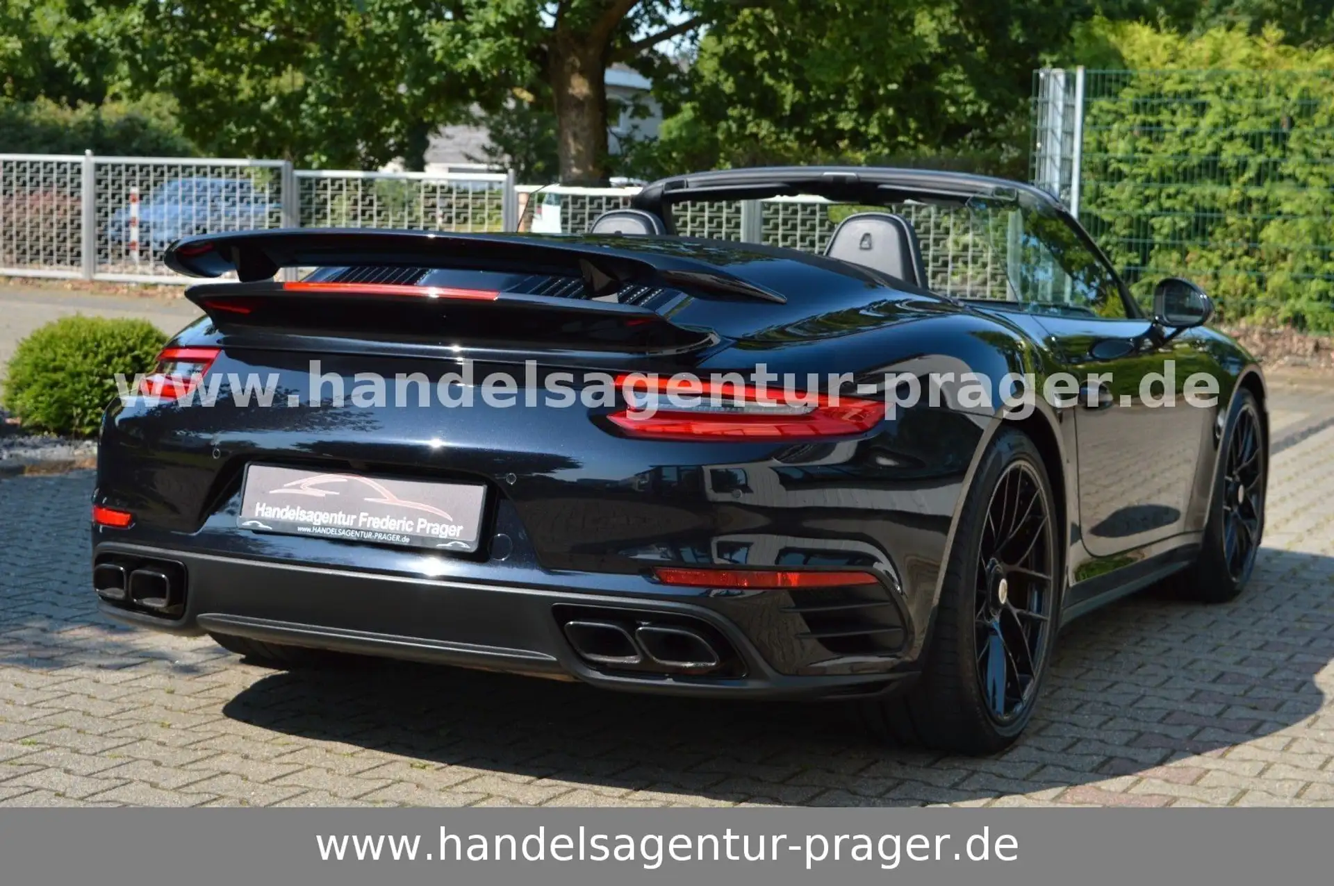 포르쉐 Porsche 911 911 Turbo S Cabriolet 2017 검정 사진 8