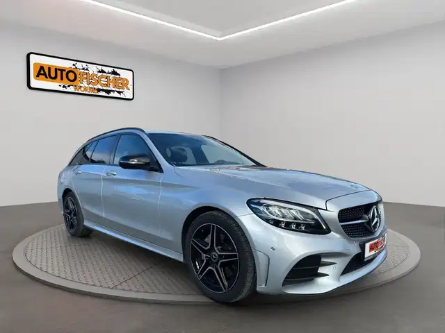 Mercedes-Benz C 180 AMG Line AHK LED Navi Night Paket
