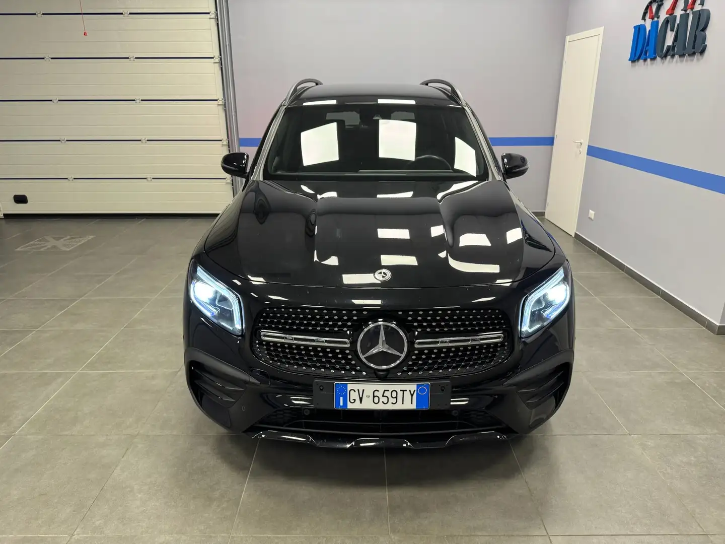 Mercedes-Benz GLB 200 GLB 200d Premium Auto 150cv Noir - 2