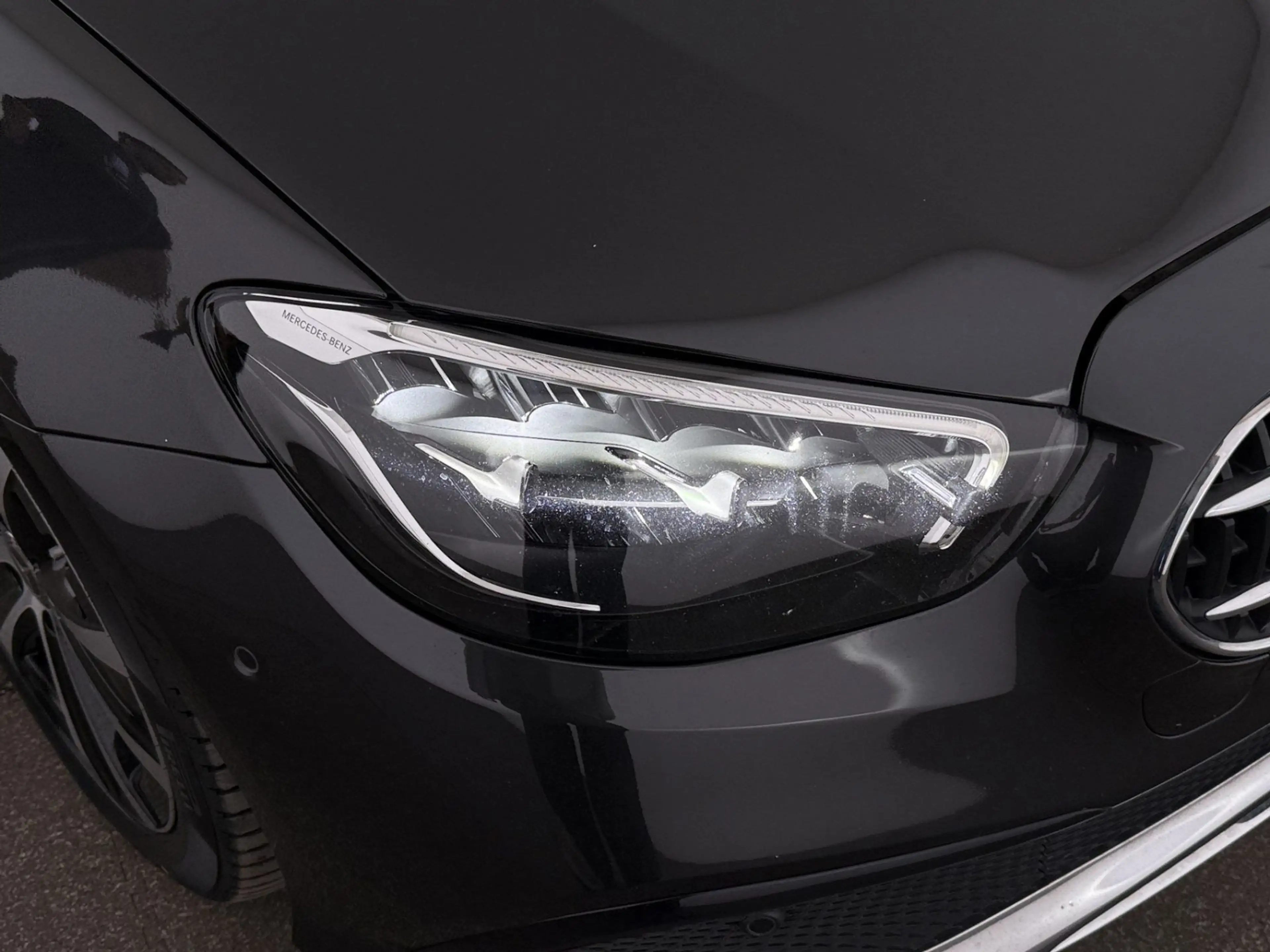 Mercedes-Benz E 300 de 4Matic Avantgarde Aut LED 360-CAM RADAR — photo 12