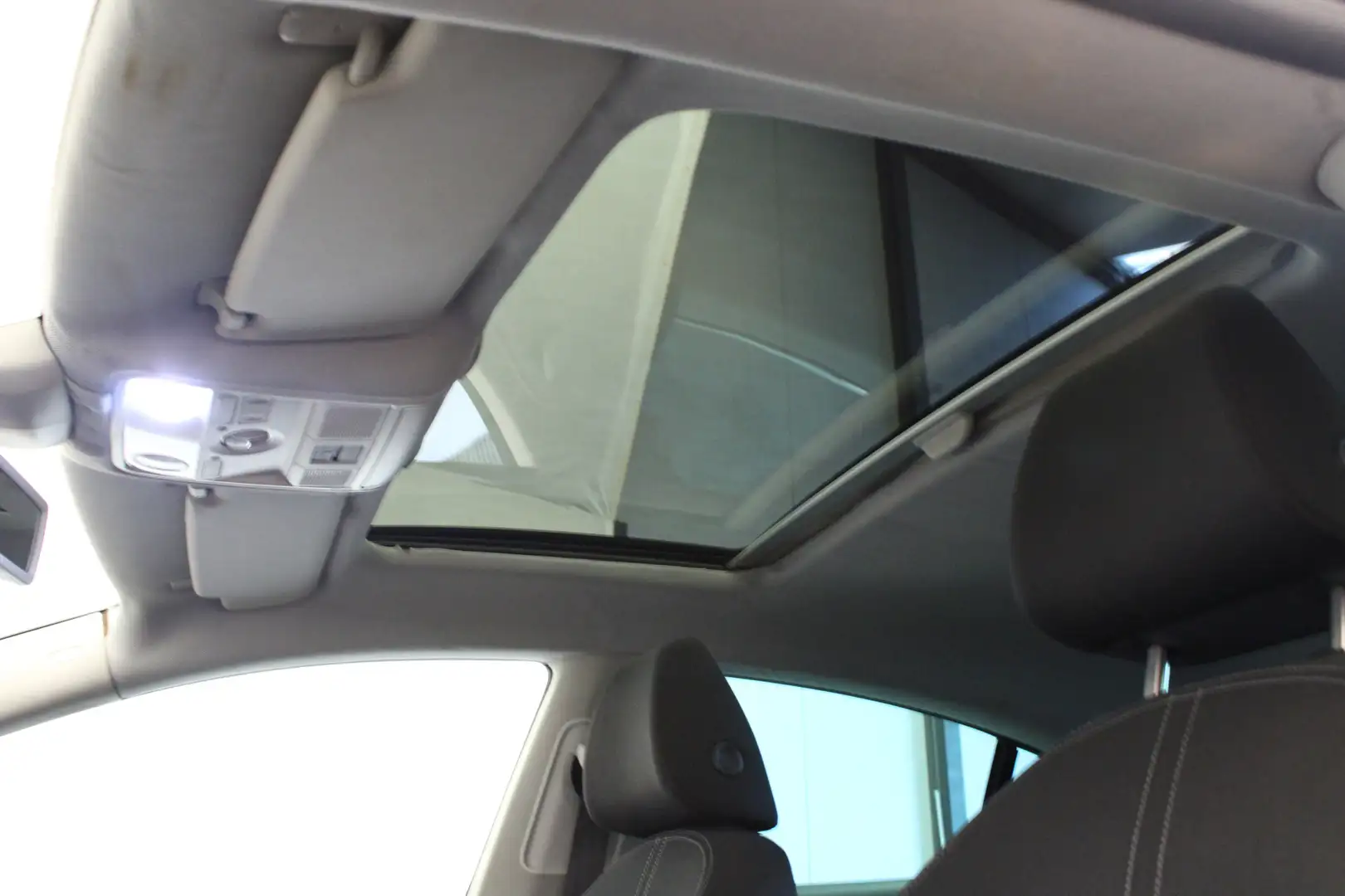 Volkswagen Passat CC 1.8 TSI 4p. |Pano| Brun - 2