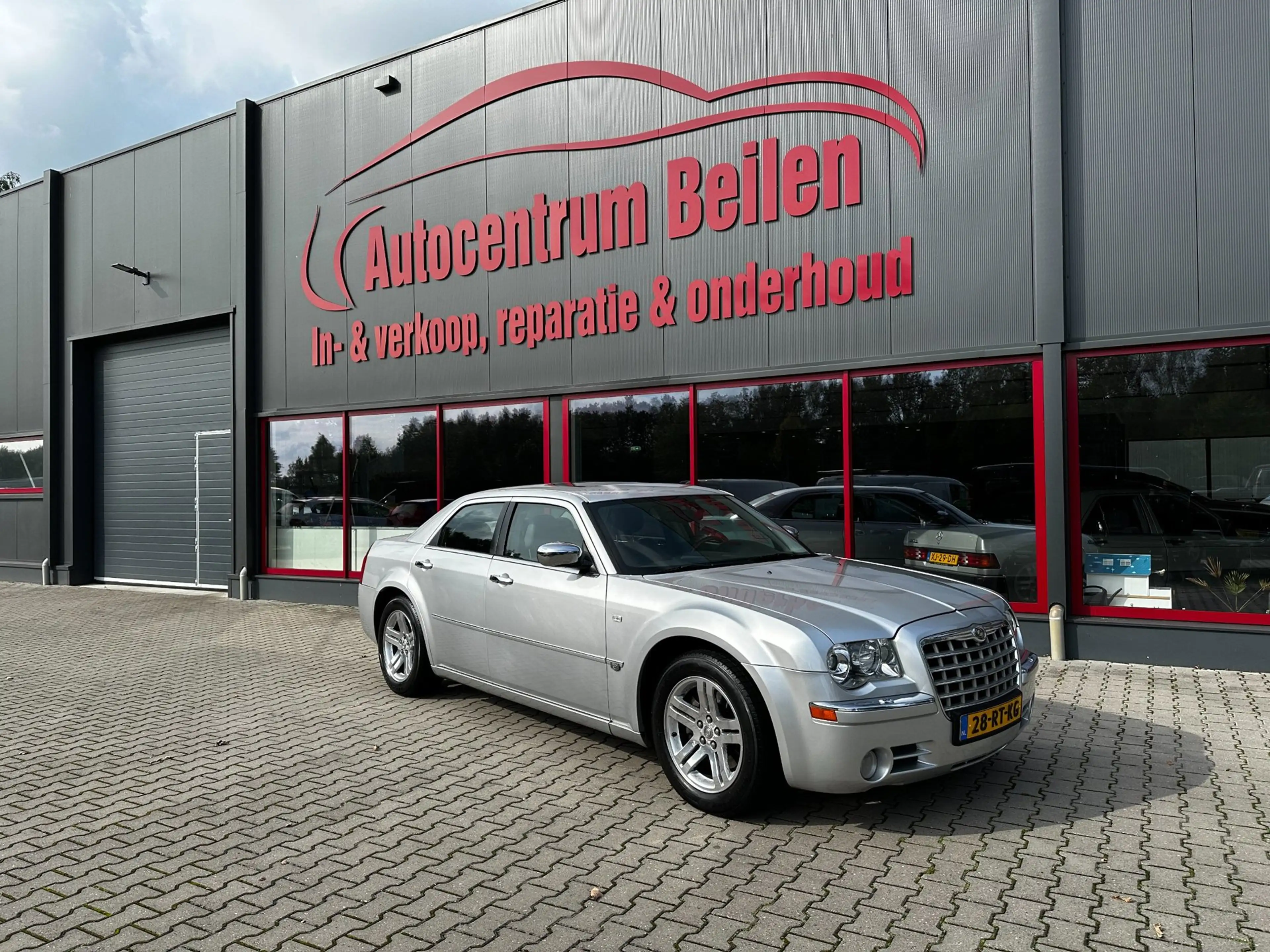 Chrysler 300C 5.7 V8 HEMI / Clima / Navi / Leder / Trekhaak / Me — photo 2