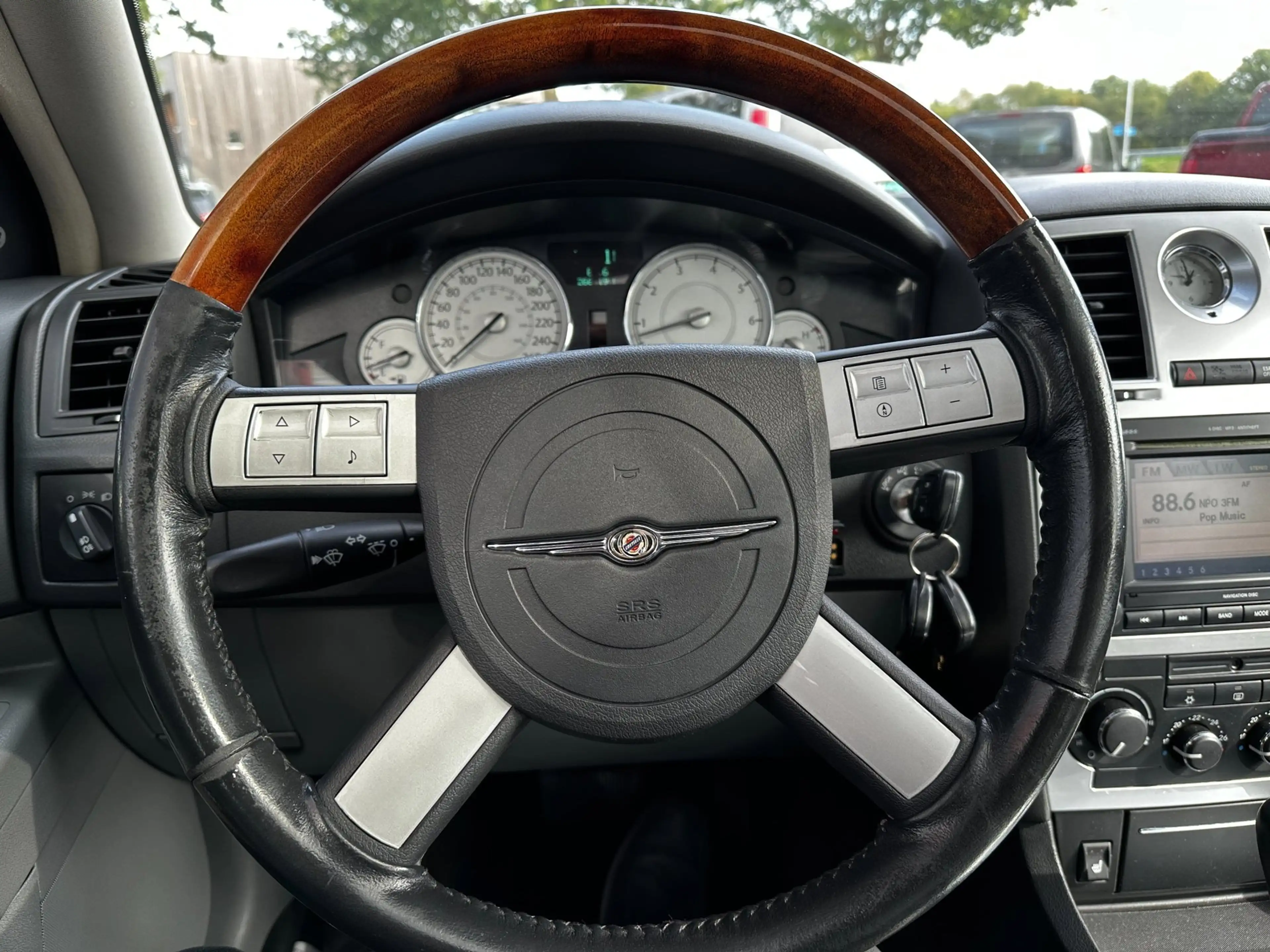 Chrysler 300C 5.7 V8 HEMI / Clima / Navi / Leder / Trekhaak / Me — photo 11