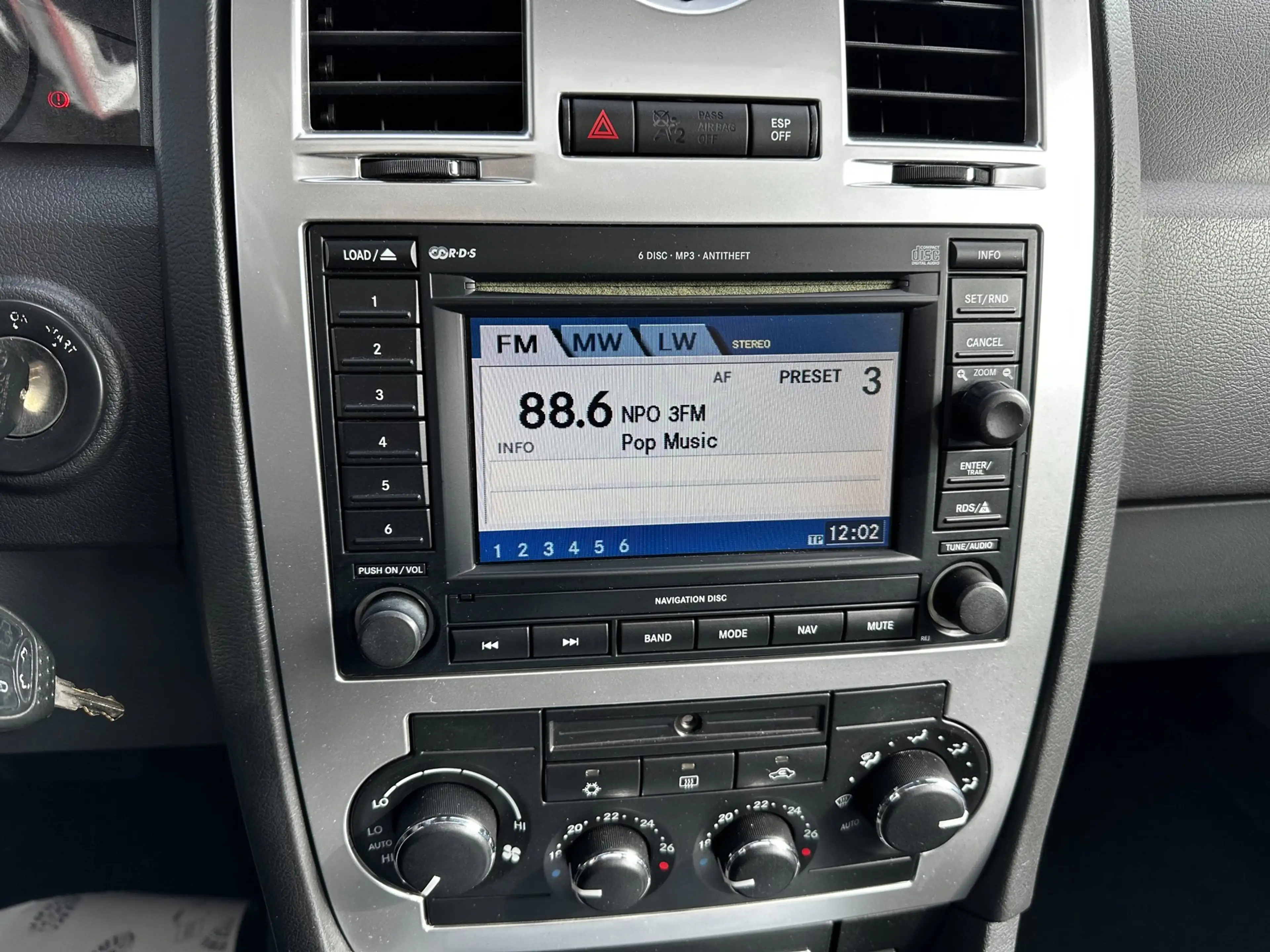 Chrysler 300C 5.7 V8 HEMI / Clima / Navi / Leder / Trekhaak / Me — photo 14