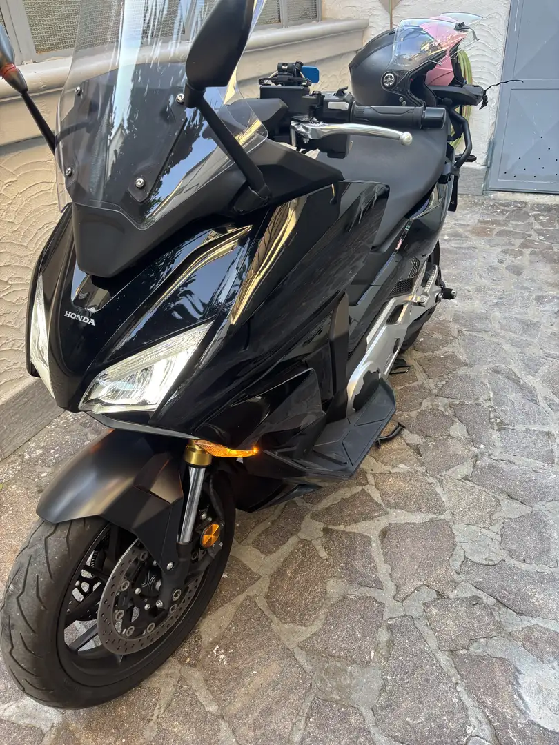 Honda Forza 750 urban - 1