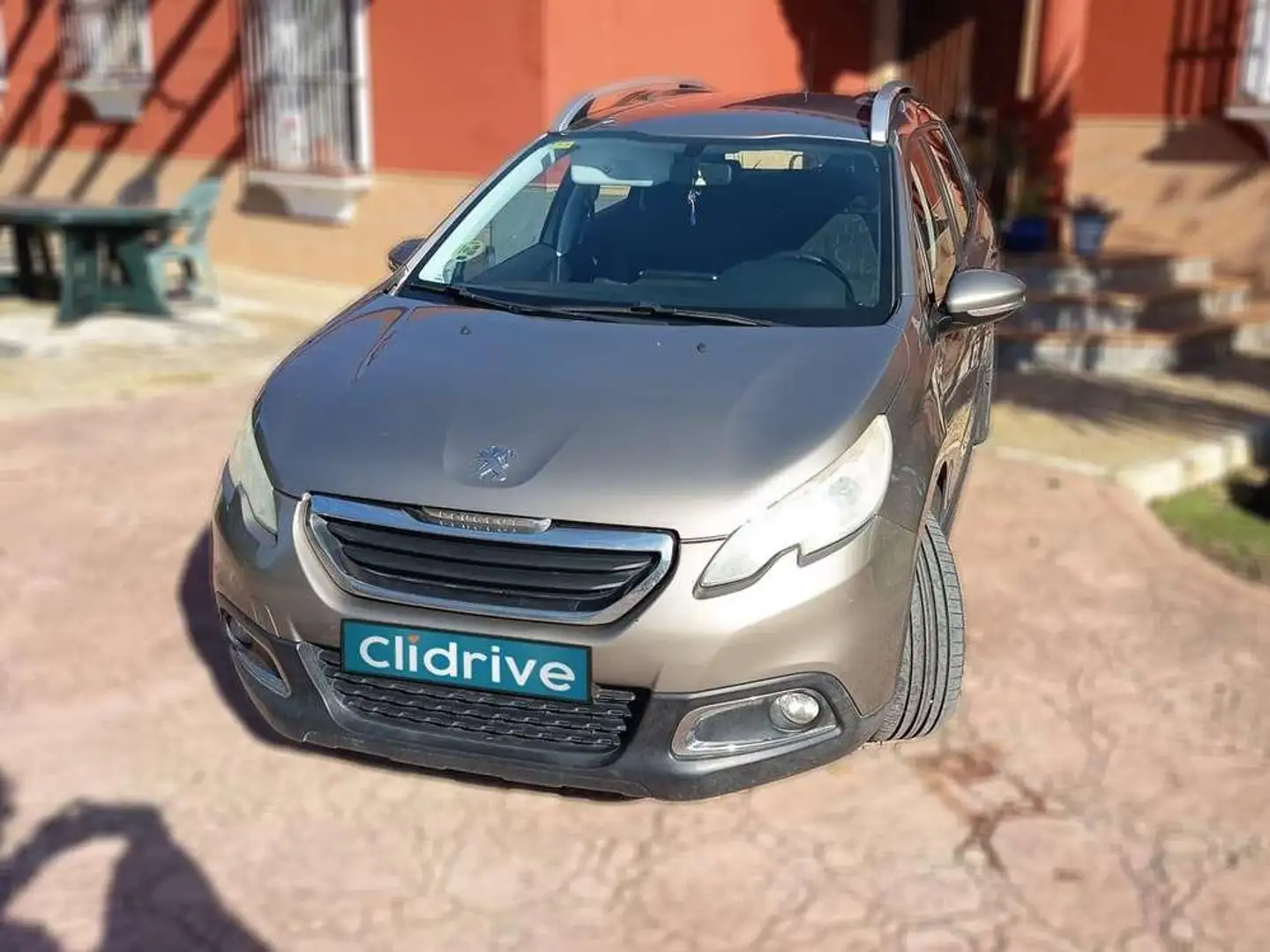 Peugeot 2008 1.6 e-HDI Active Brun - 2