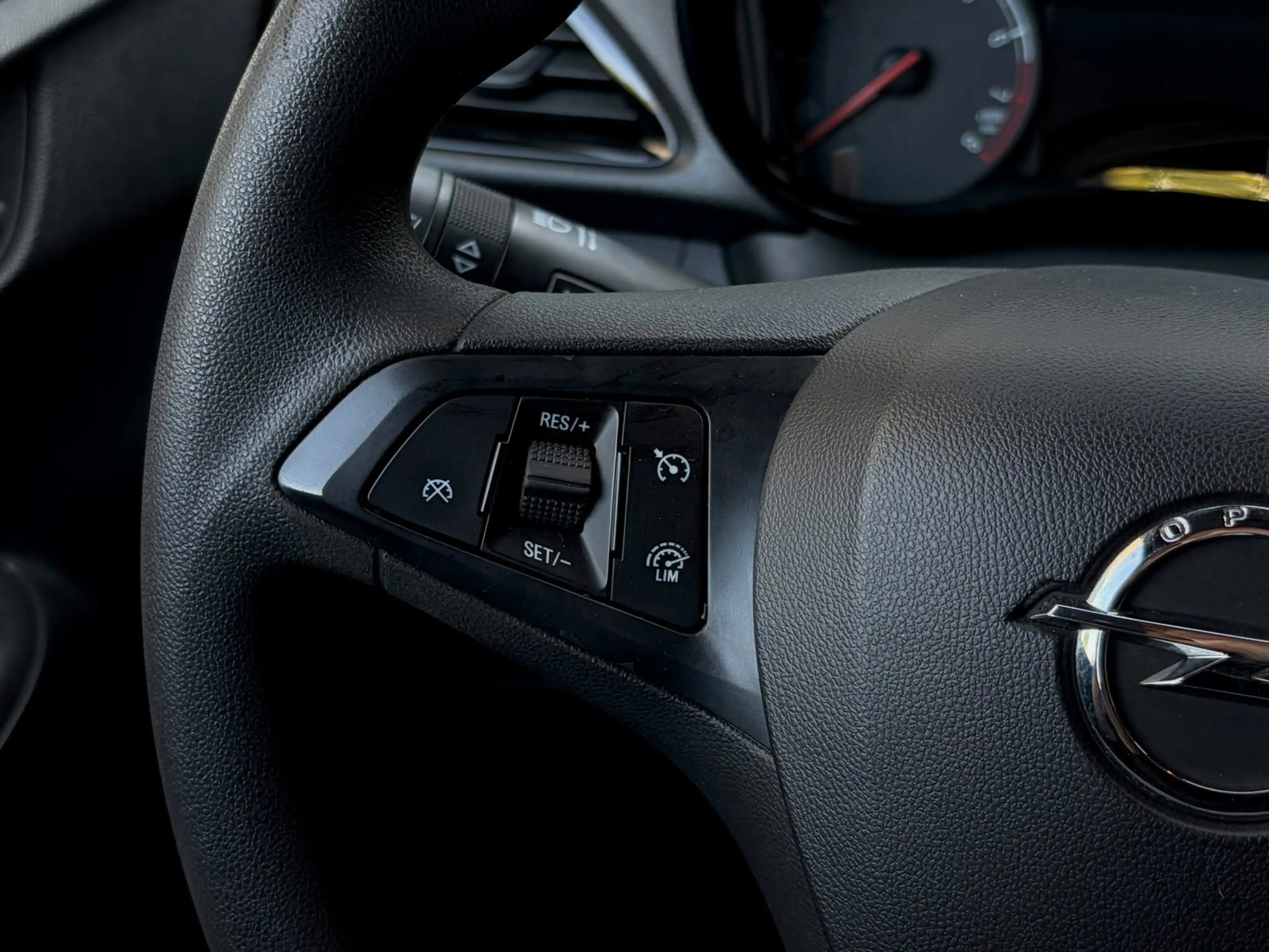 Opel Karl 1.0 ecoFLEX Edition Dealer onderhouden — photo 9
