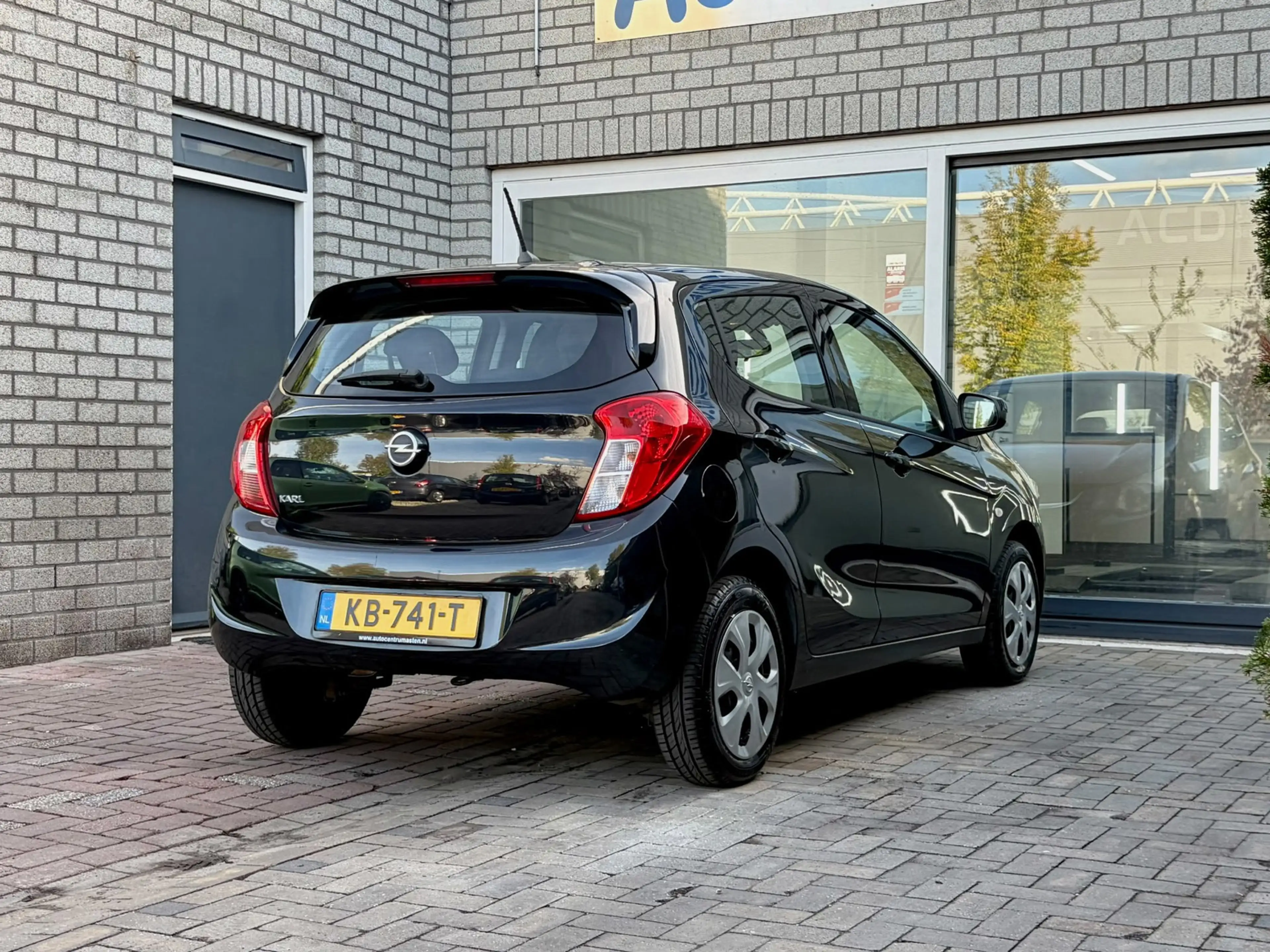Opel Karl 1.0 ecoFLEX Edition Dealer onderhouden — photo 4