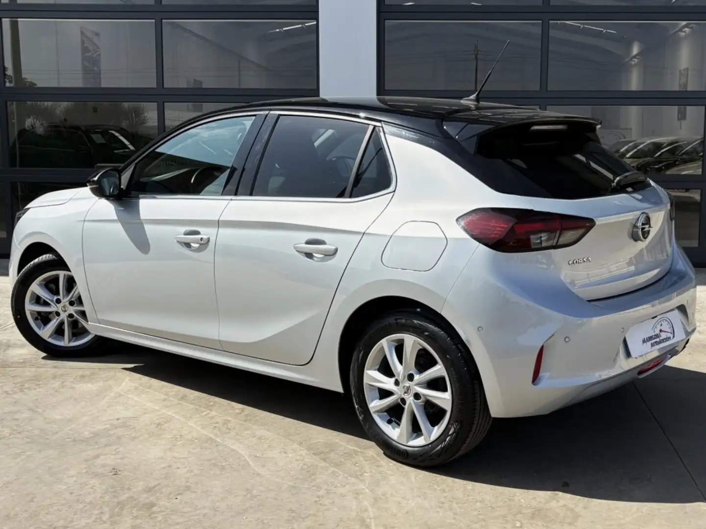 Opel Corsa 1.2T XHL S/S Elegance 100 Grigio - 2