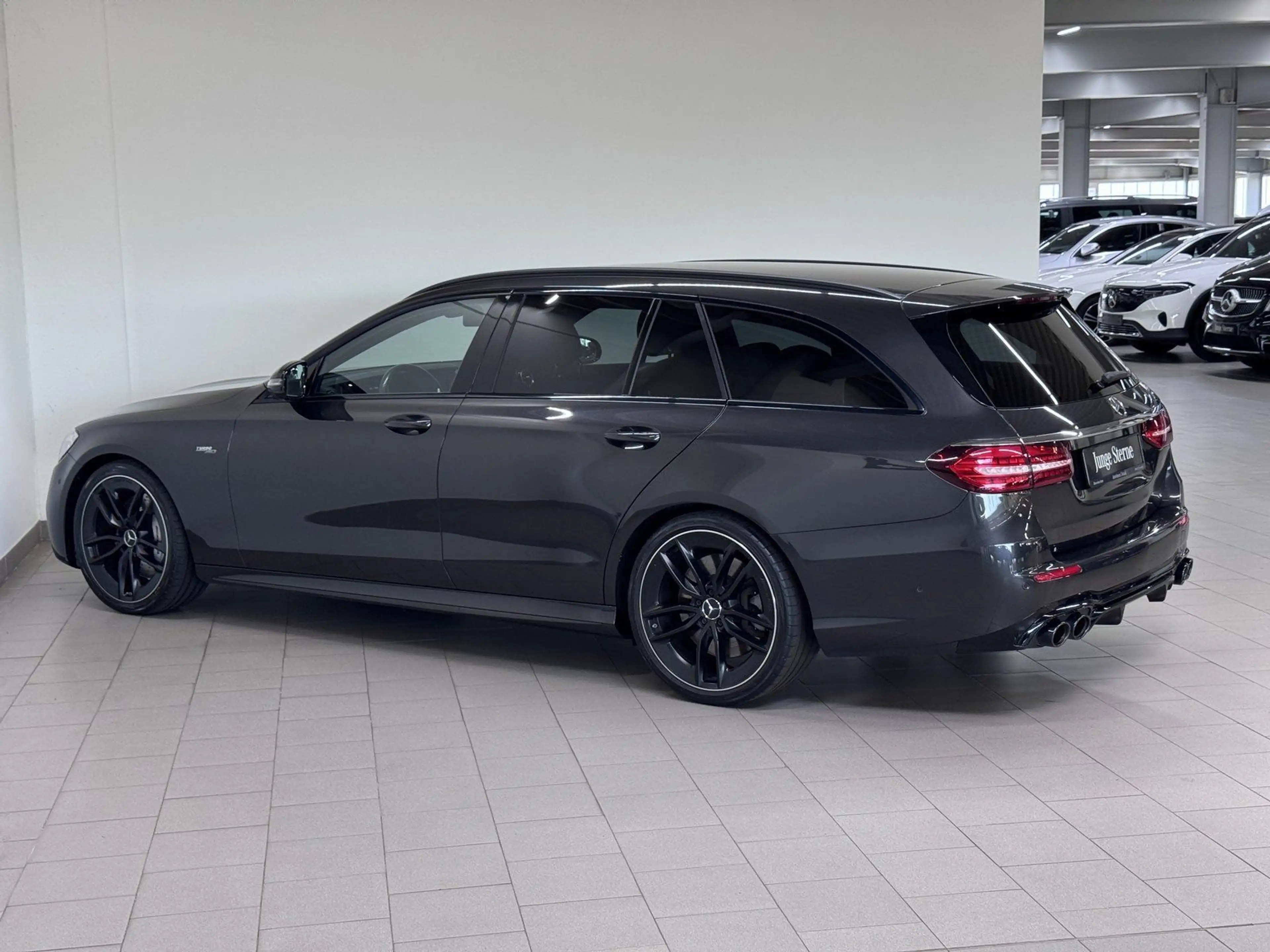 Mercedes-Benz E 53 AMG E 53 T 4M AMG NIGHT+DISTR+AHK+SHD+MEMO+360°+20" — photo 3