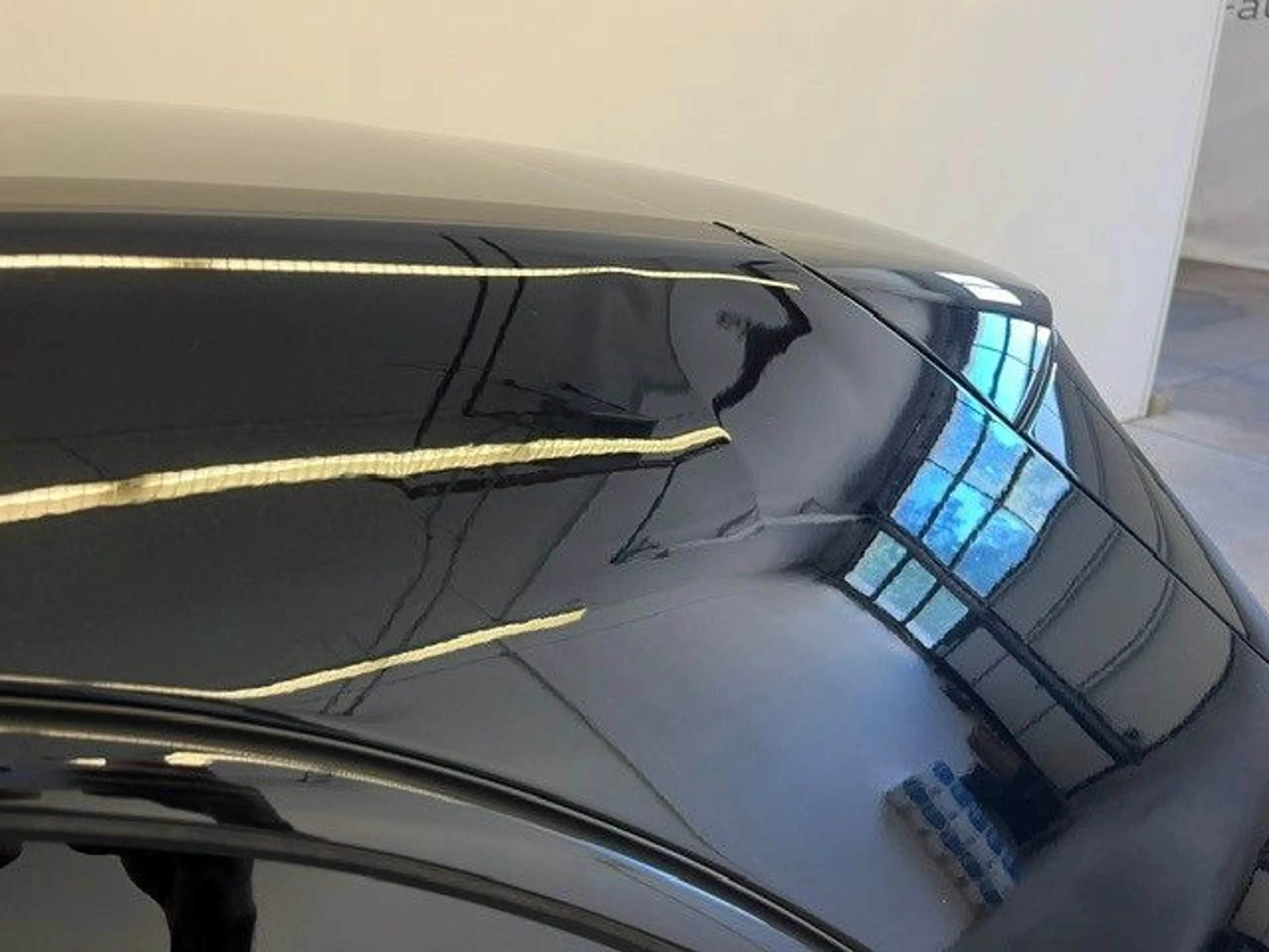 Mercedes-Benz A 250 e AMG-Line Panorama Distronic Keyless Go — photo 9