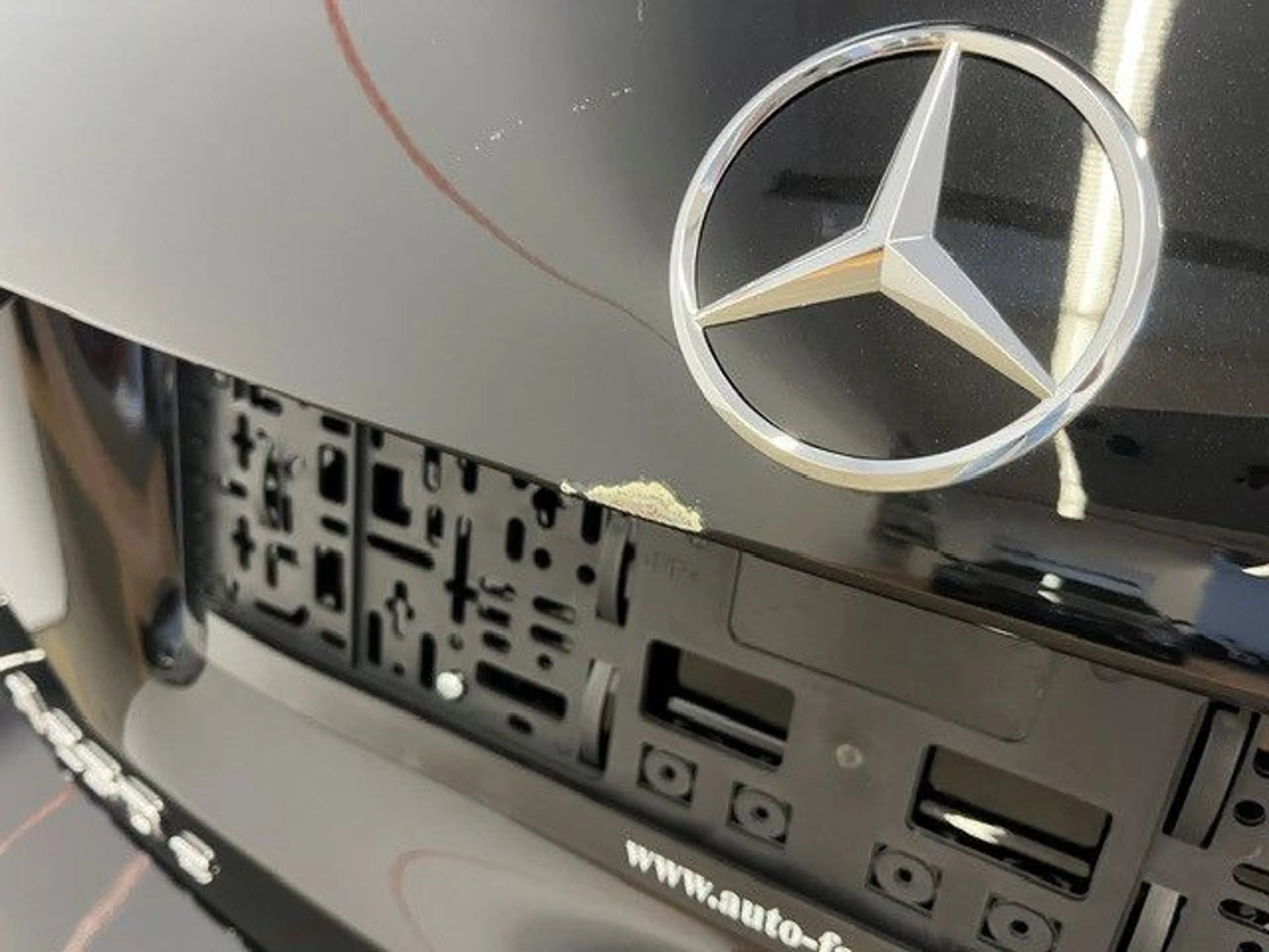 Mercedes-Benz A 250 e AMG-Line Panorama Distronic Keyless Go — photo 11