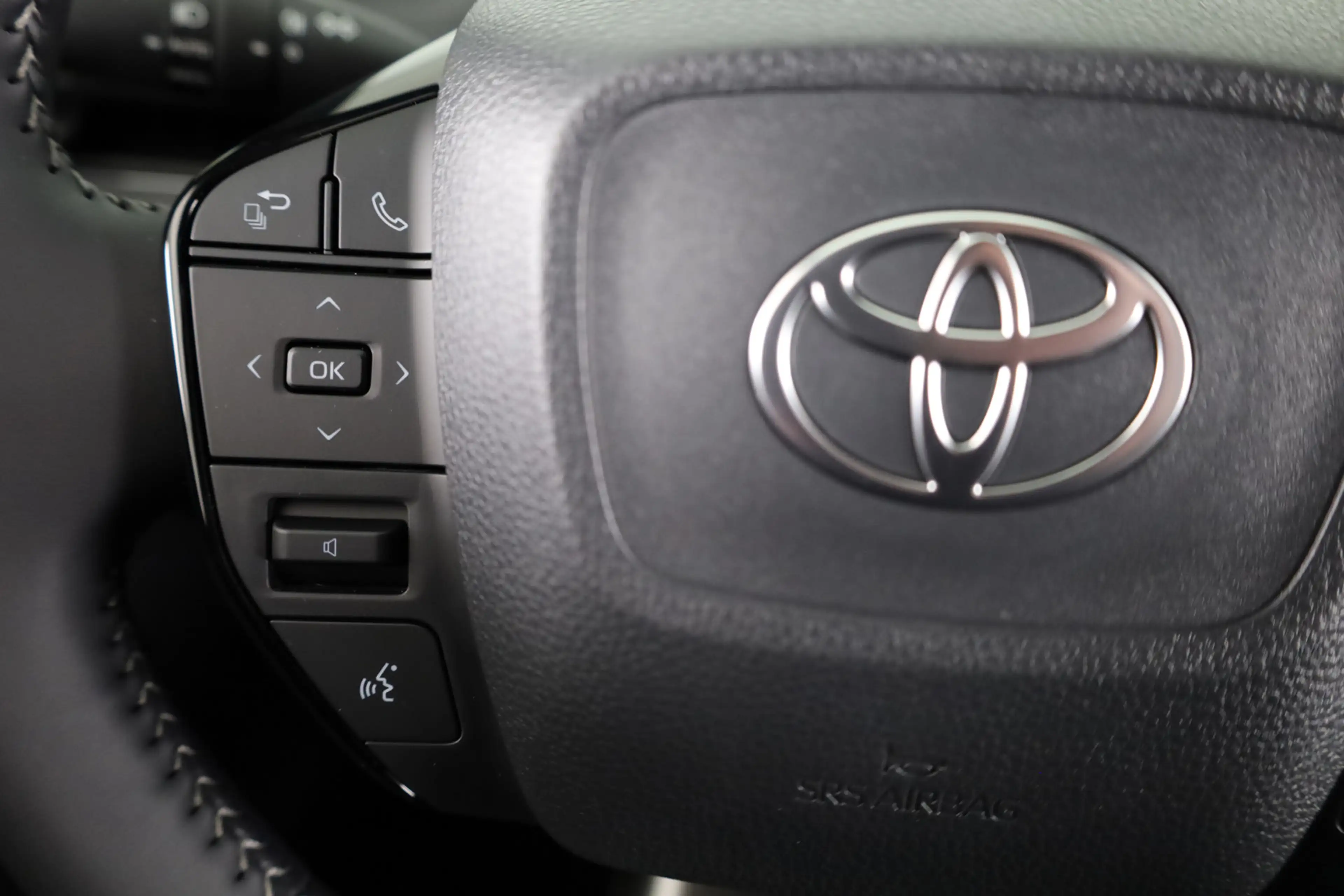 Toyota C-HR+ First Edition 77 kWh *EV-Deal* € 4.000,- voordeel — photo 10