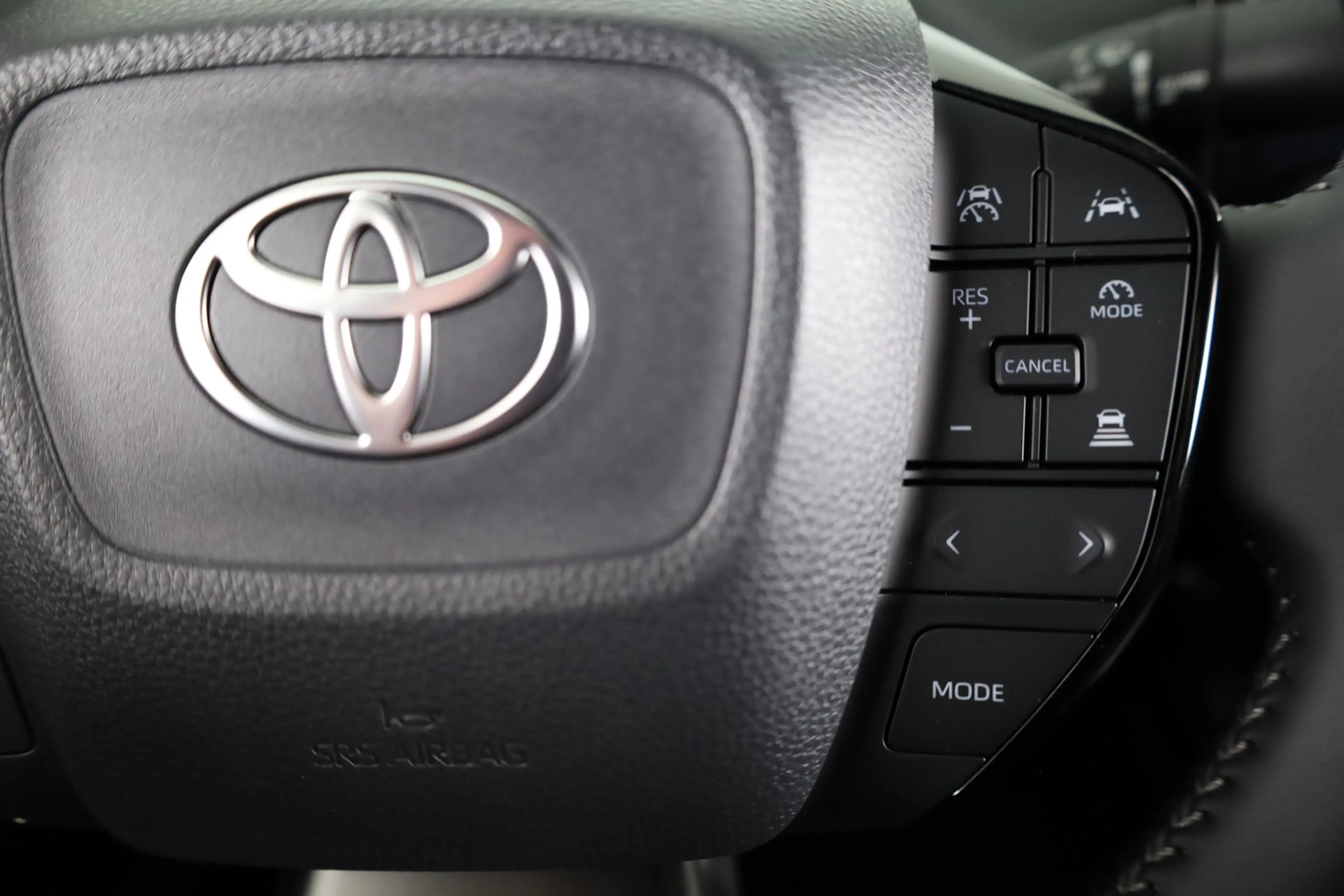 Toyota C-HR+ First Edition 77 kWh *EV-Deal* € 4.000,- voordeel — photo 9