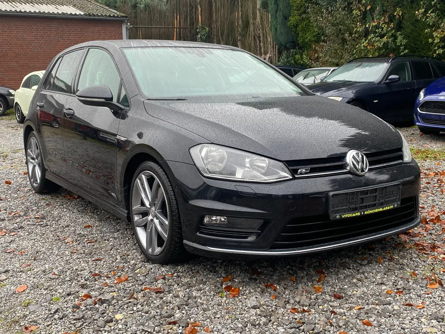 Volkswagen Golf R-Line Cup BMT | 2.Hand | HU-08/27 | Noir - 1
