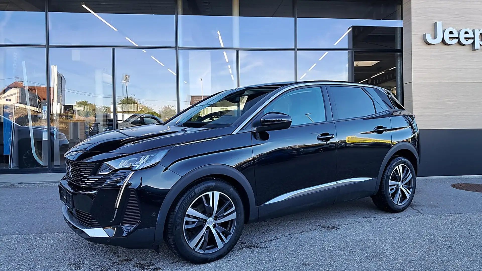 Peugeot 3008 BlueHDi 130 S&S 6-Gang-Manuell Allure Pack Schwarz - 2