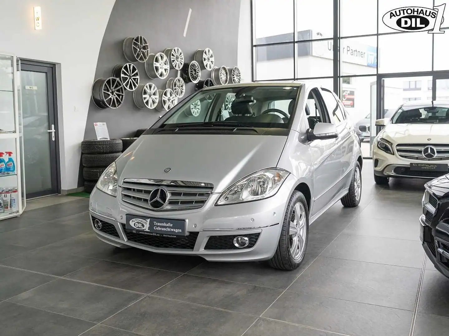 Mercedes-Benz A 180 Autotronic *PDC*Lamellendach*1.Hd.* Silber - 2