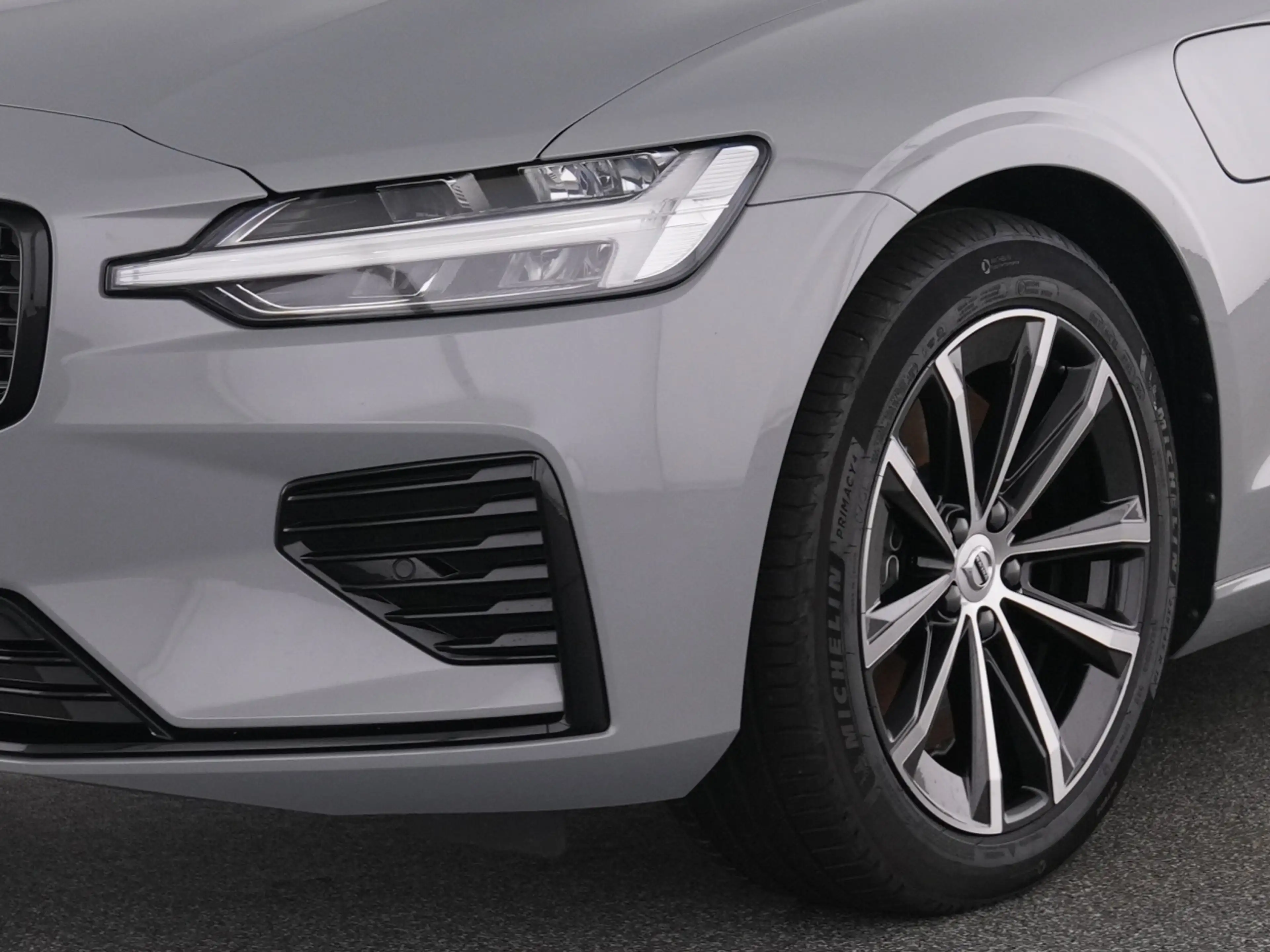Volvo V60 T8 Recharge Plus Dark+MEMORY+ — photo 9