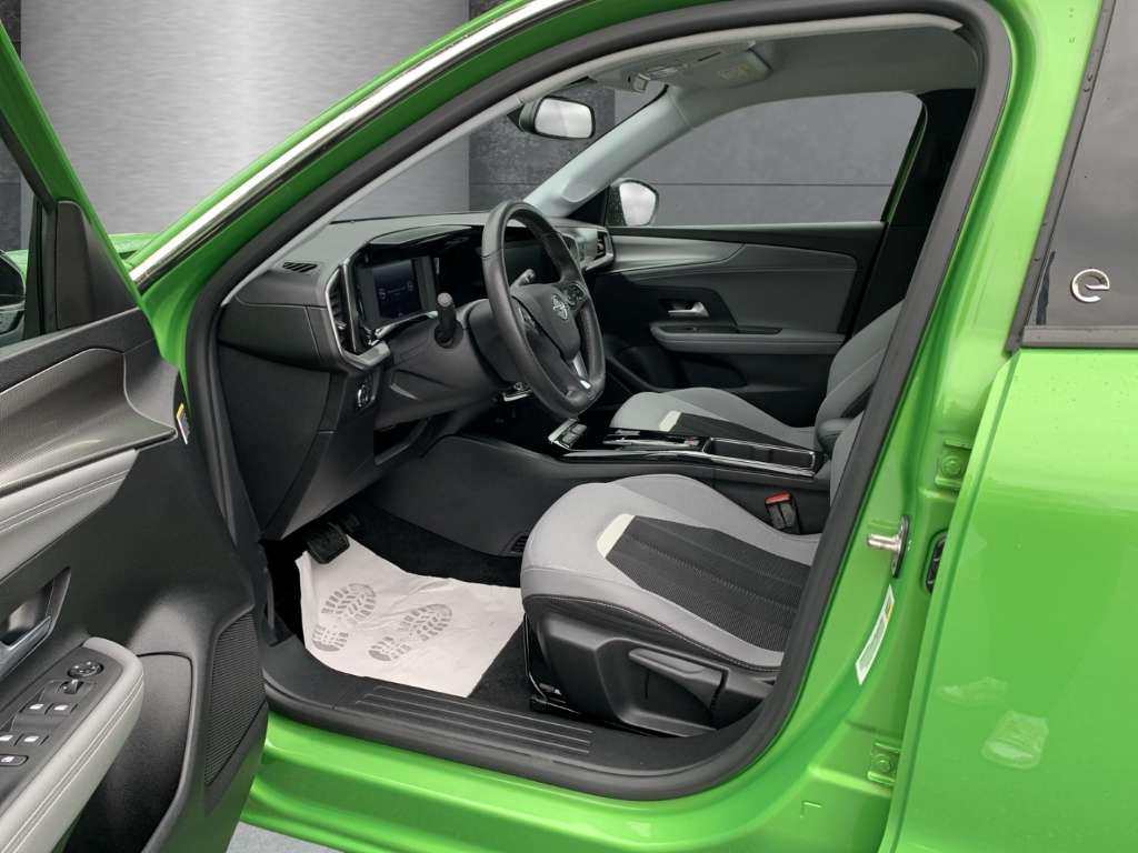 Opel Mokka E