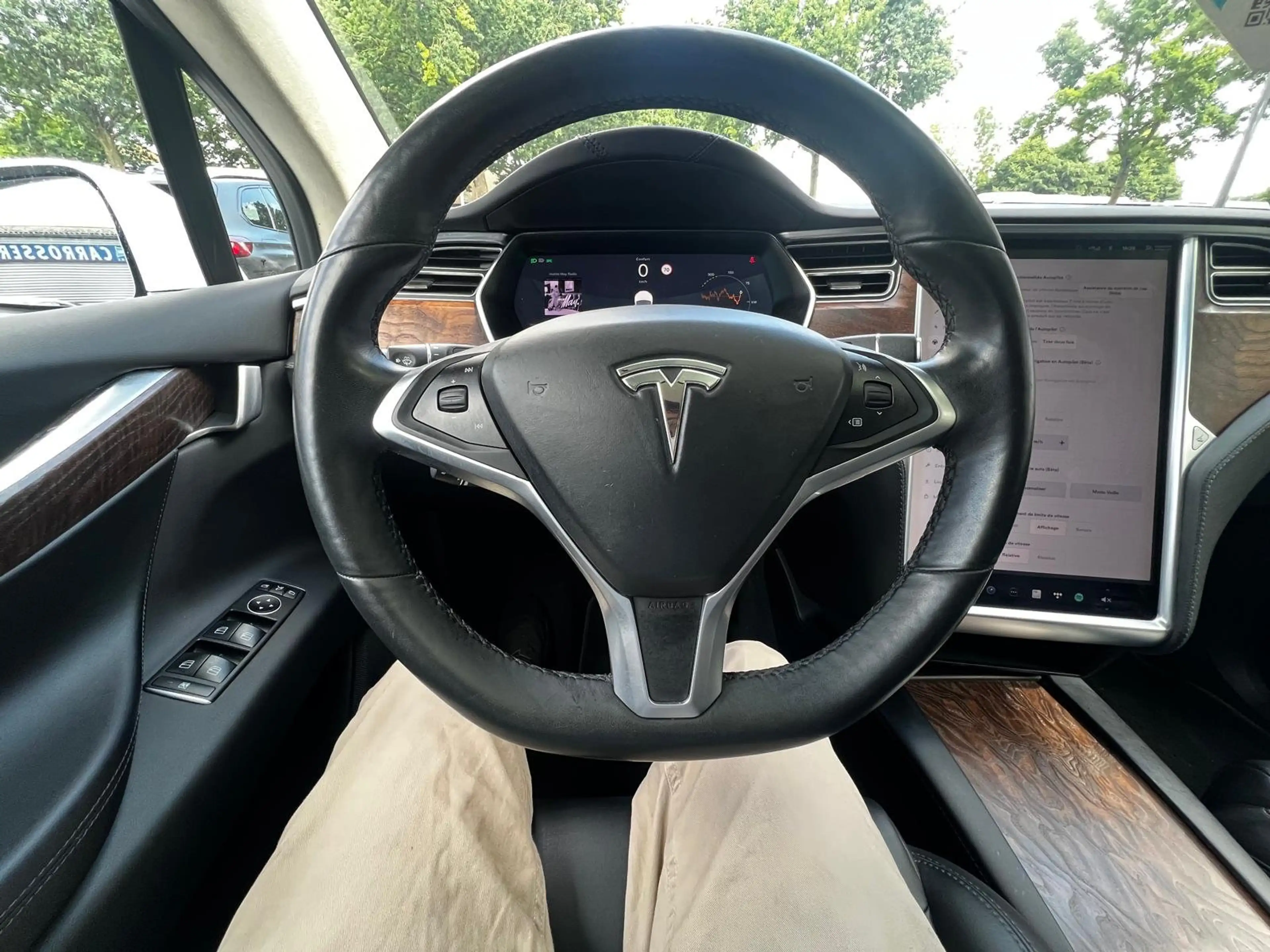 Tesla Model X 100D Dual Motor 6p. AWD|Attache-remorque Autopilot — photo 14