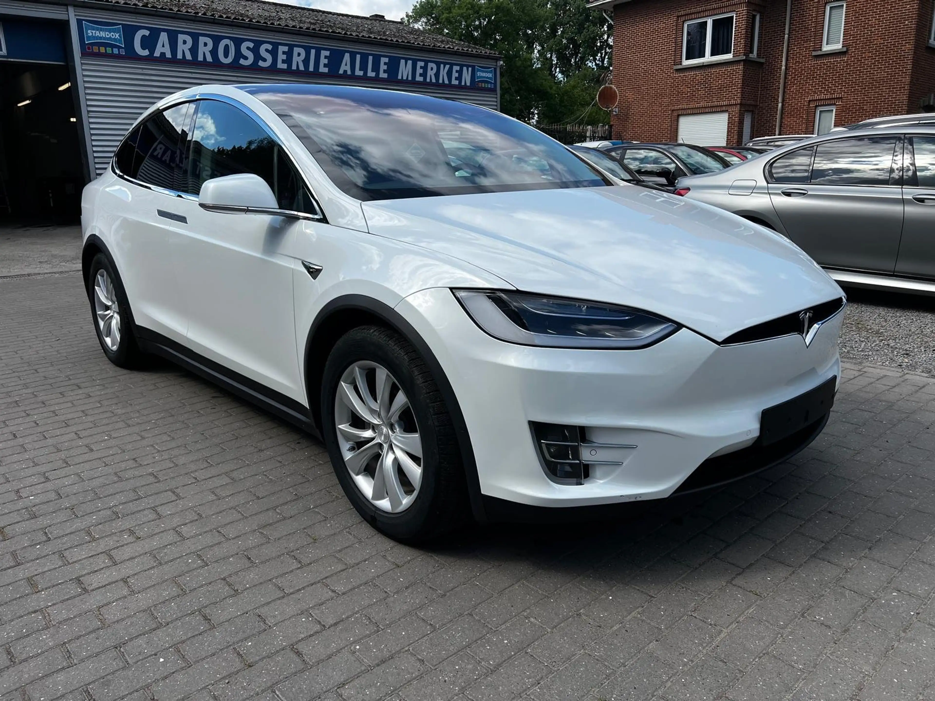 Tesla Model X 100D Dual Motor 6p. AWD|Attache-remorque Autopilot — photo 3