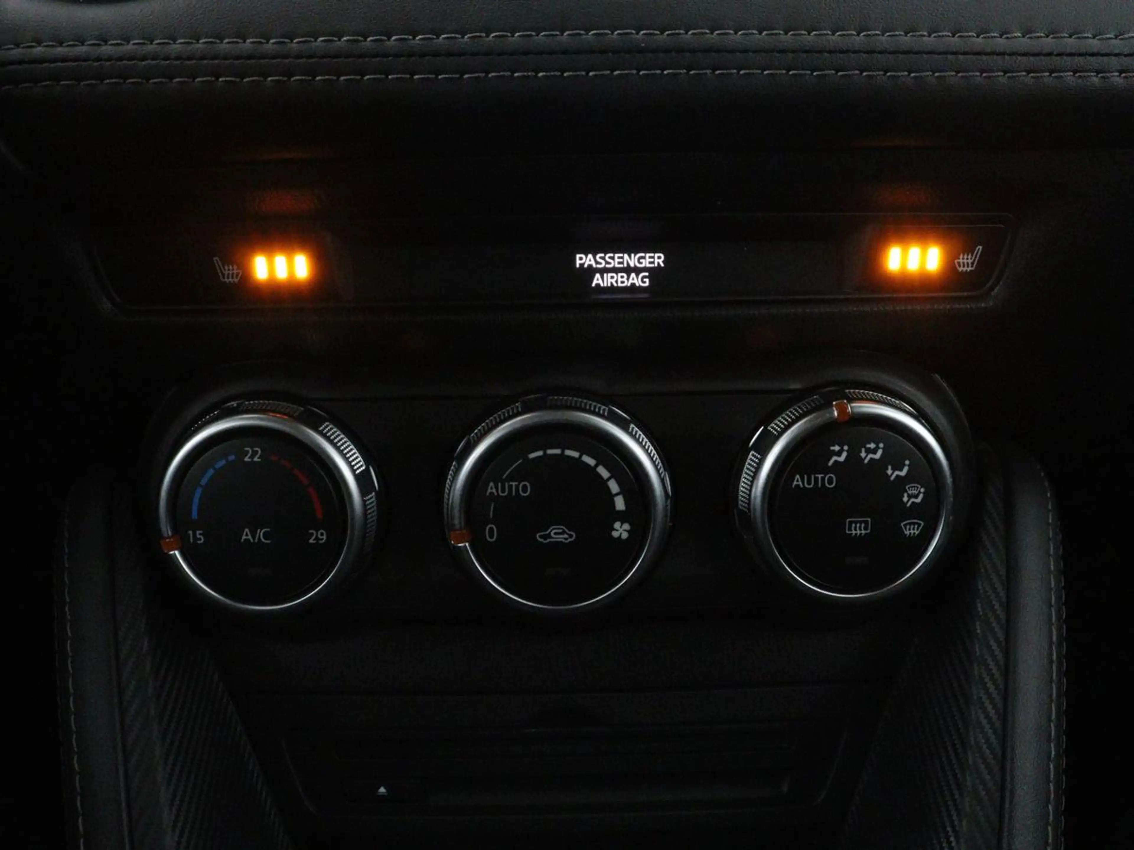 Mazda 2 1.5 Skyactiv-G GT-M | Trekhaak | Park assist | | T — photo 23