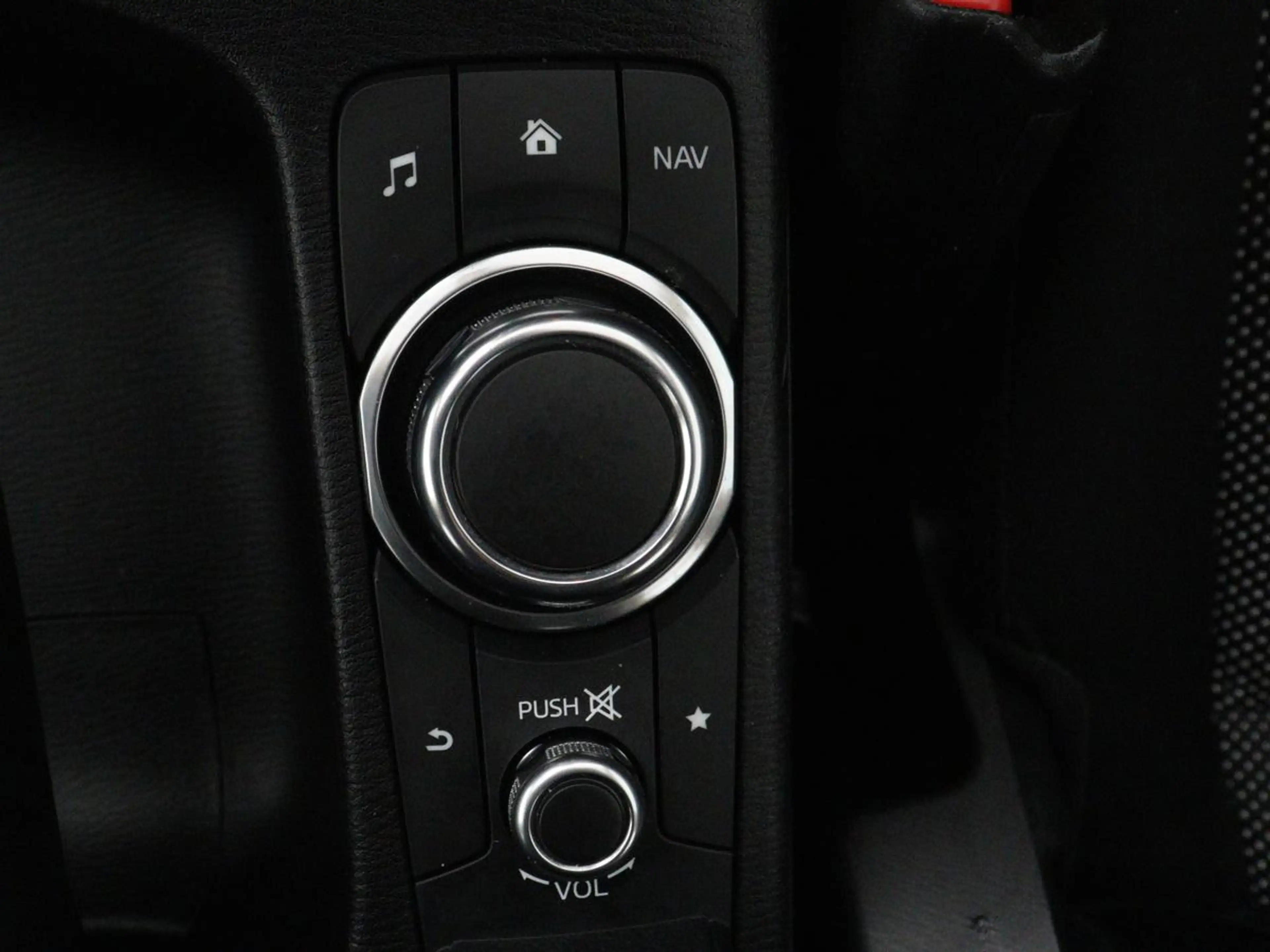 Mazda 2 1.5 Skyactiv-G GT-M | Trekhaak | Park assist | | T — photo 24