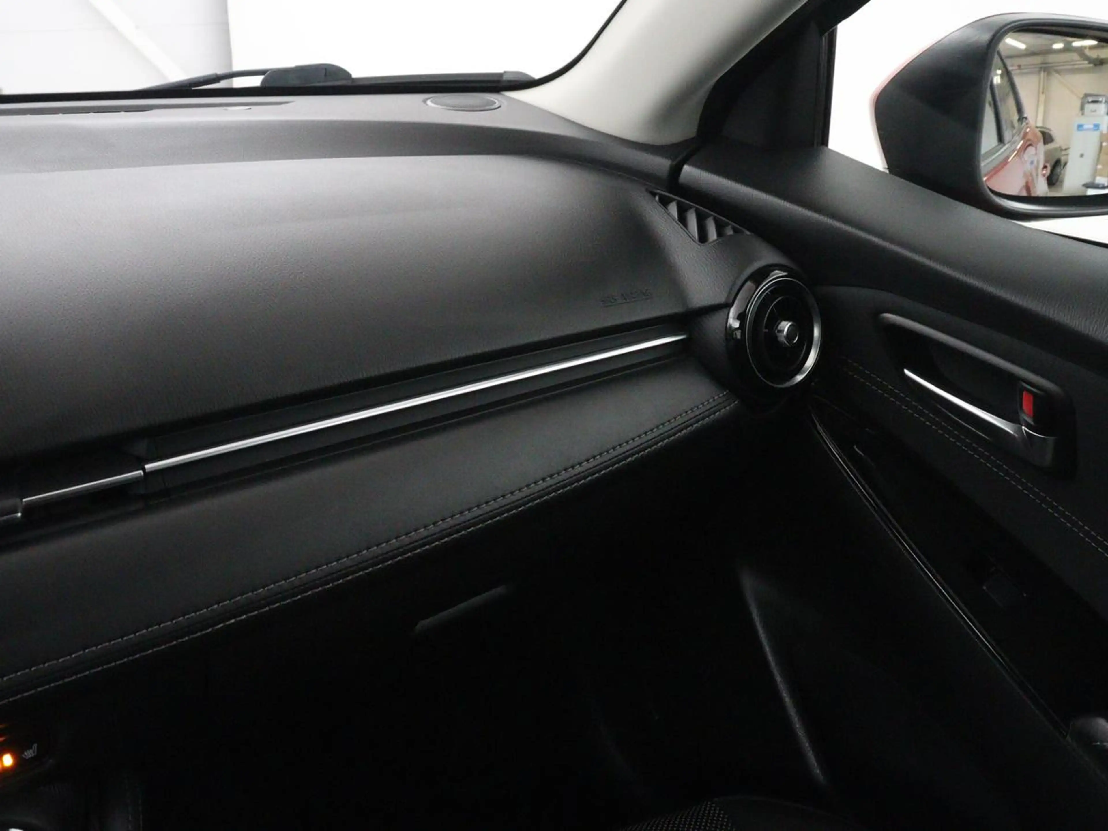 Mazda 2 1.5 Skyactiv-G GT-M | Trekhaak | Park assist | | T — photo 21