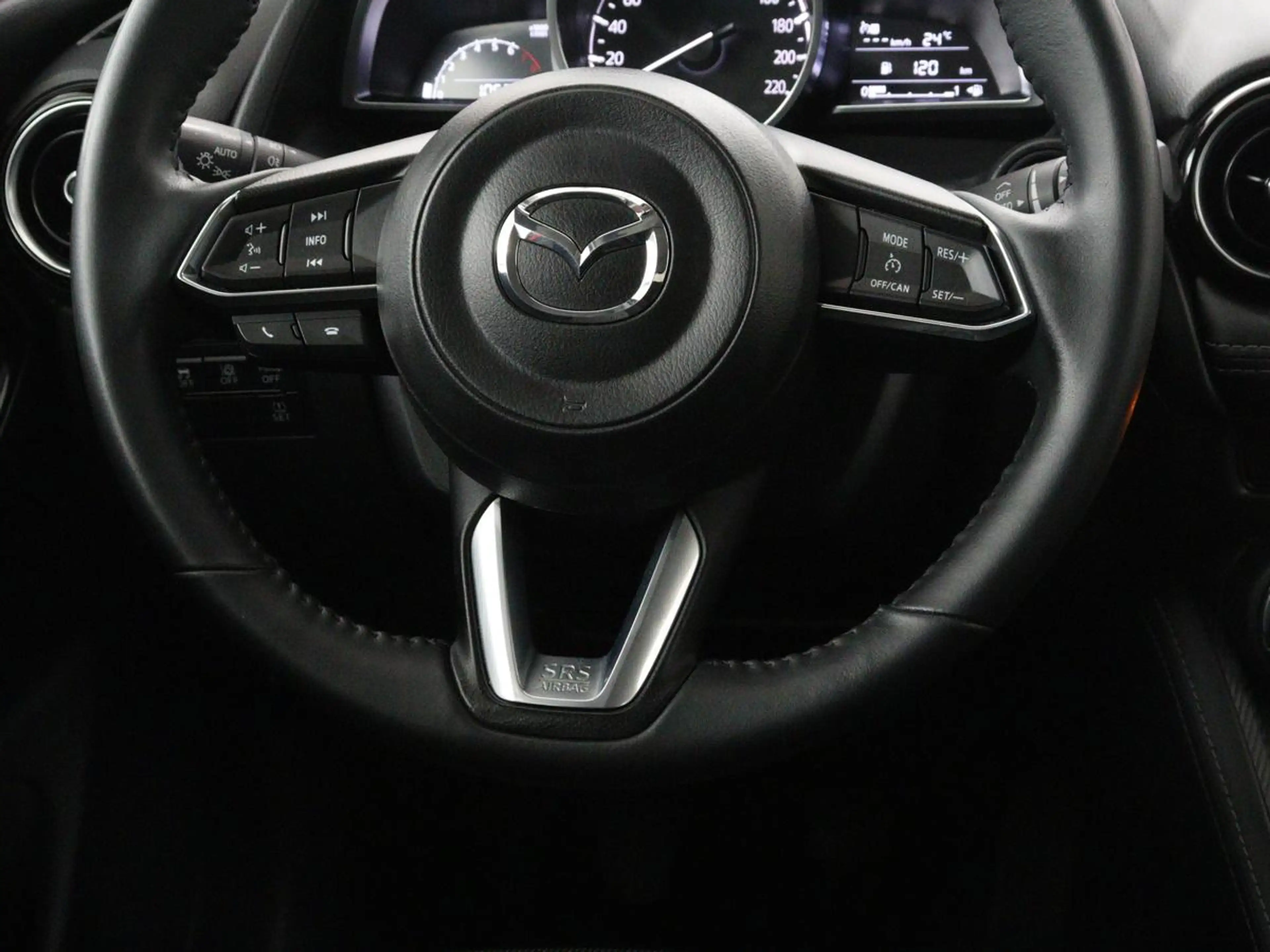Mazda 2 1.5 Skyactiv-G GT-M | Trekhaak | Park assist | | T — photo 9