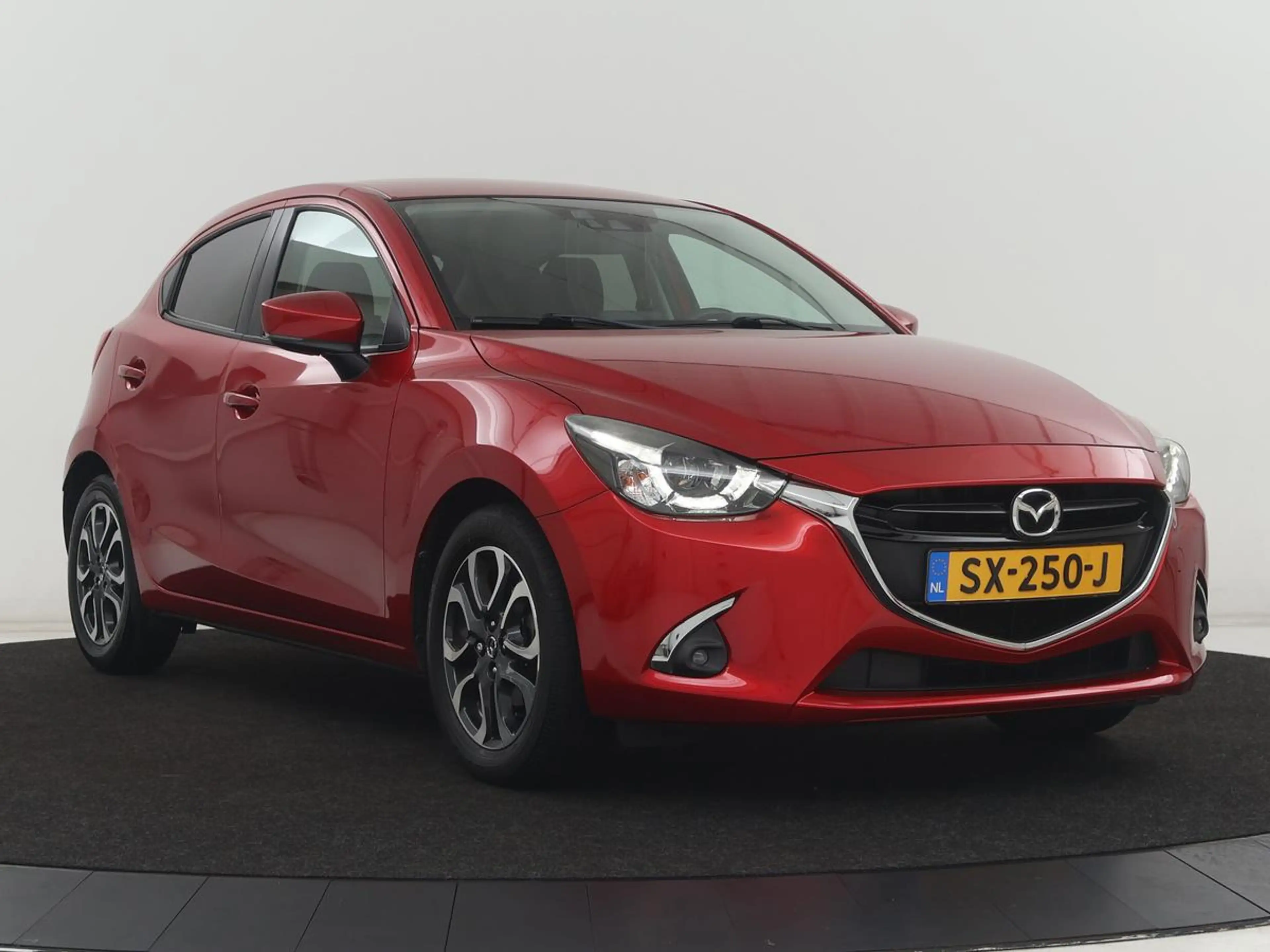 Mazda 2 1.5 Skyactiv-G GT-M | Trekhaak | Park assist | | T — photo 30