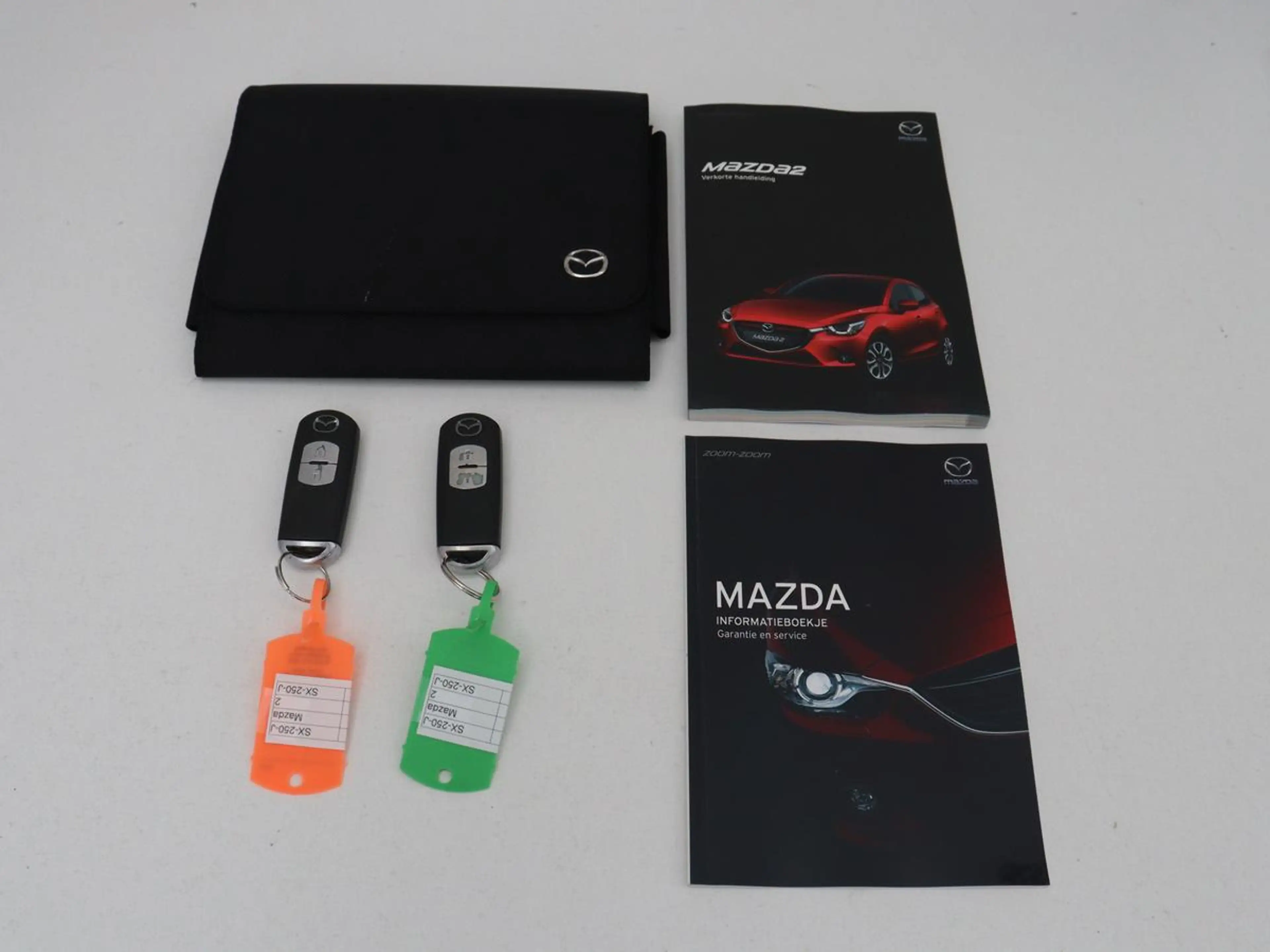 Mazda 2 1.5 Skyactiv-G GT-M | Trekhaak | Park assist | | T — photo 13