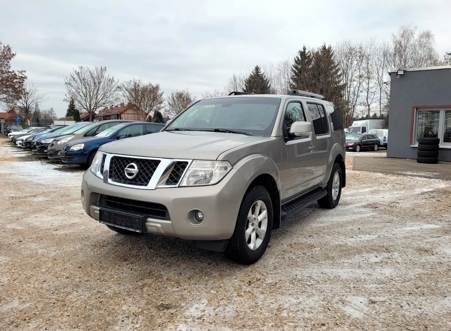 Nissan Pathfinder 2.5 dCi SE*SZH*Klima*Temp*LMF*AHK*PDC Szürke - 1