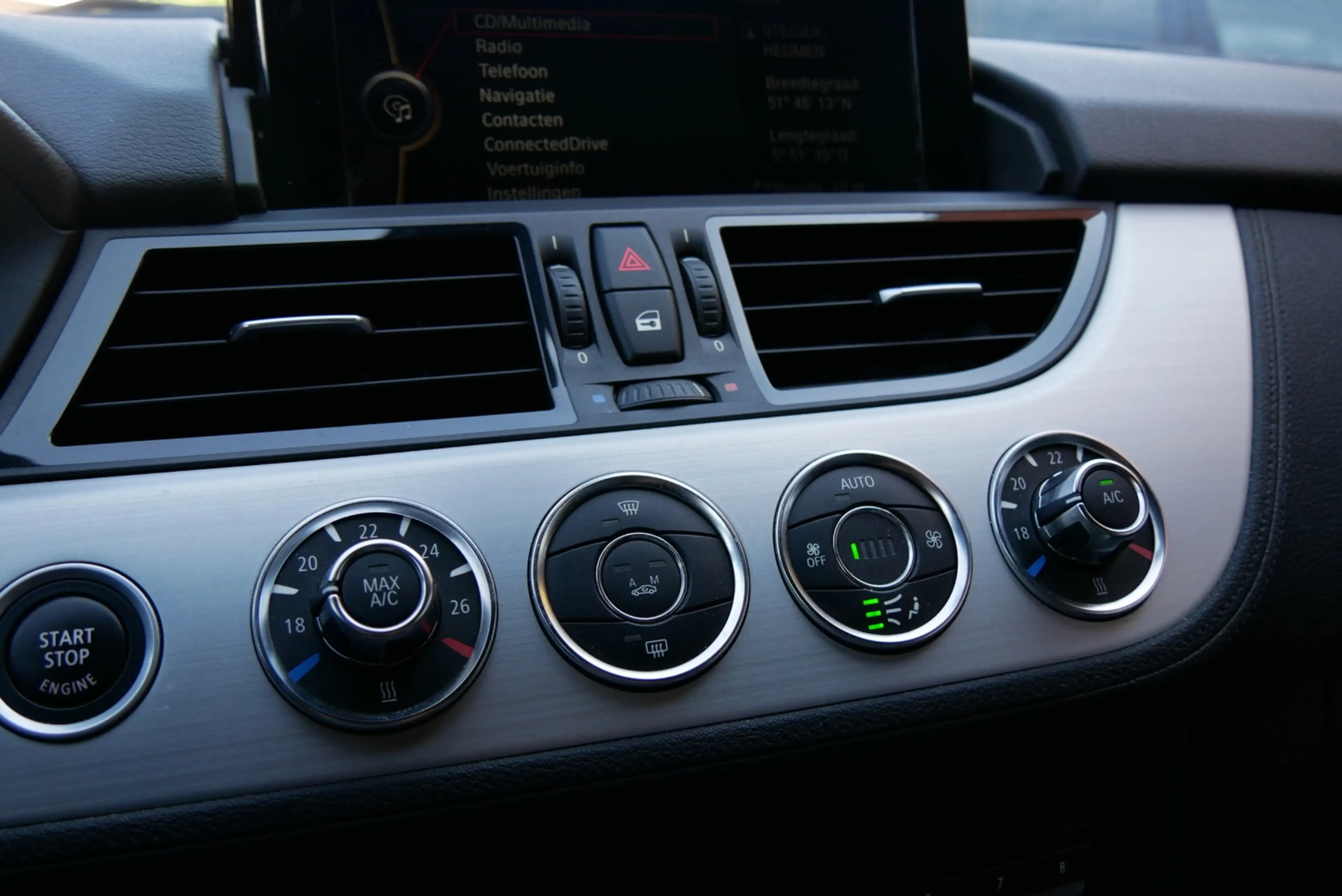 BMW Z4 Roadster SDrive18i. m-sport. leder. stoelverwarmin — photo 17