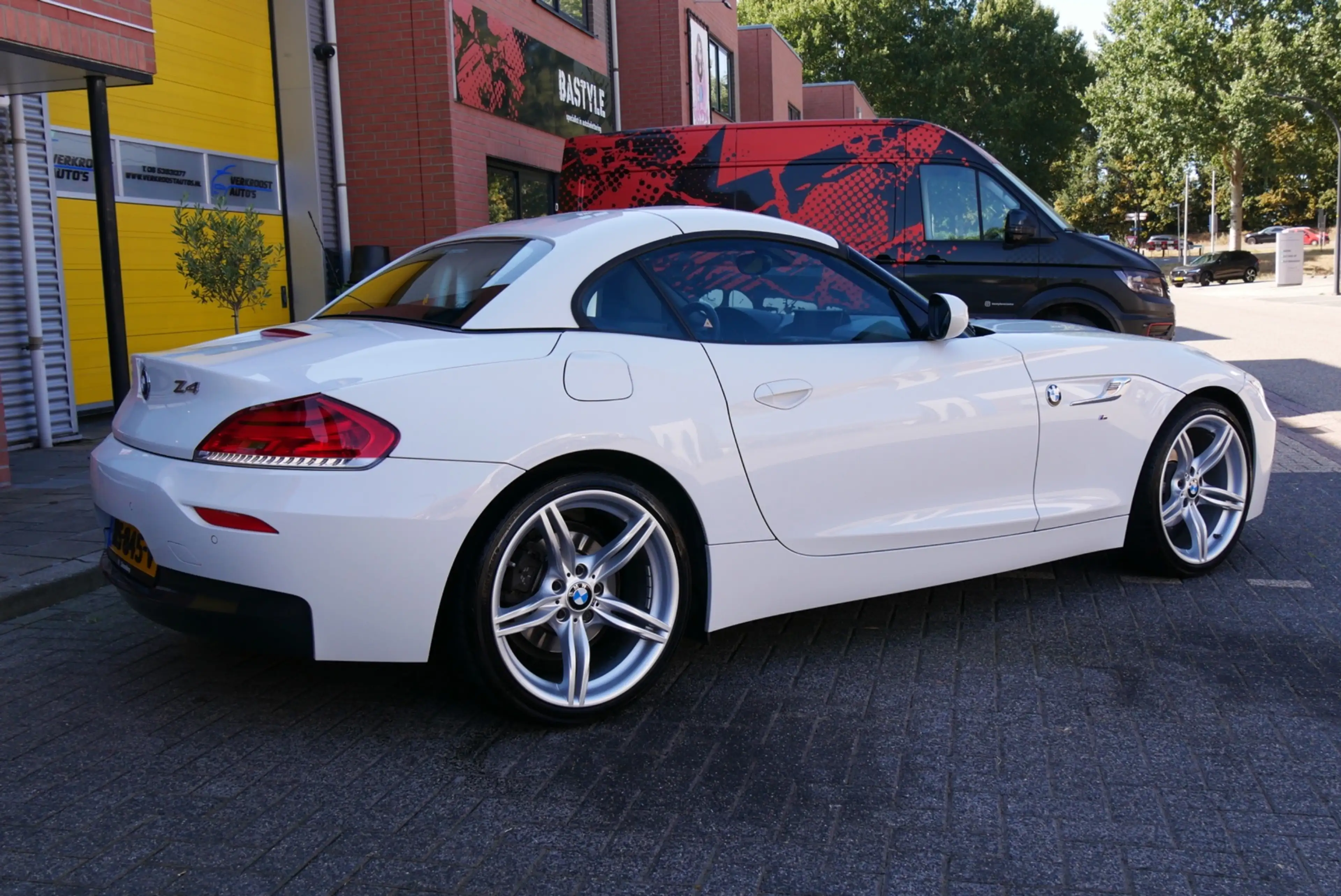BMW Z4 Roadster SDrive18i. m-sport. leder. stoelverwarmin — photo 10