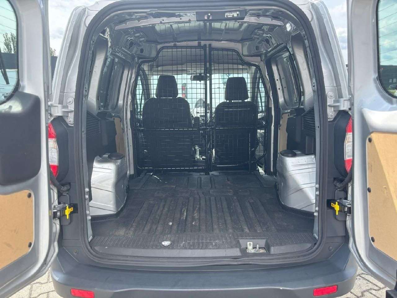 Ford Transit Courier