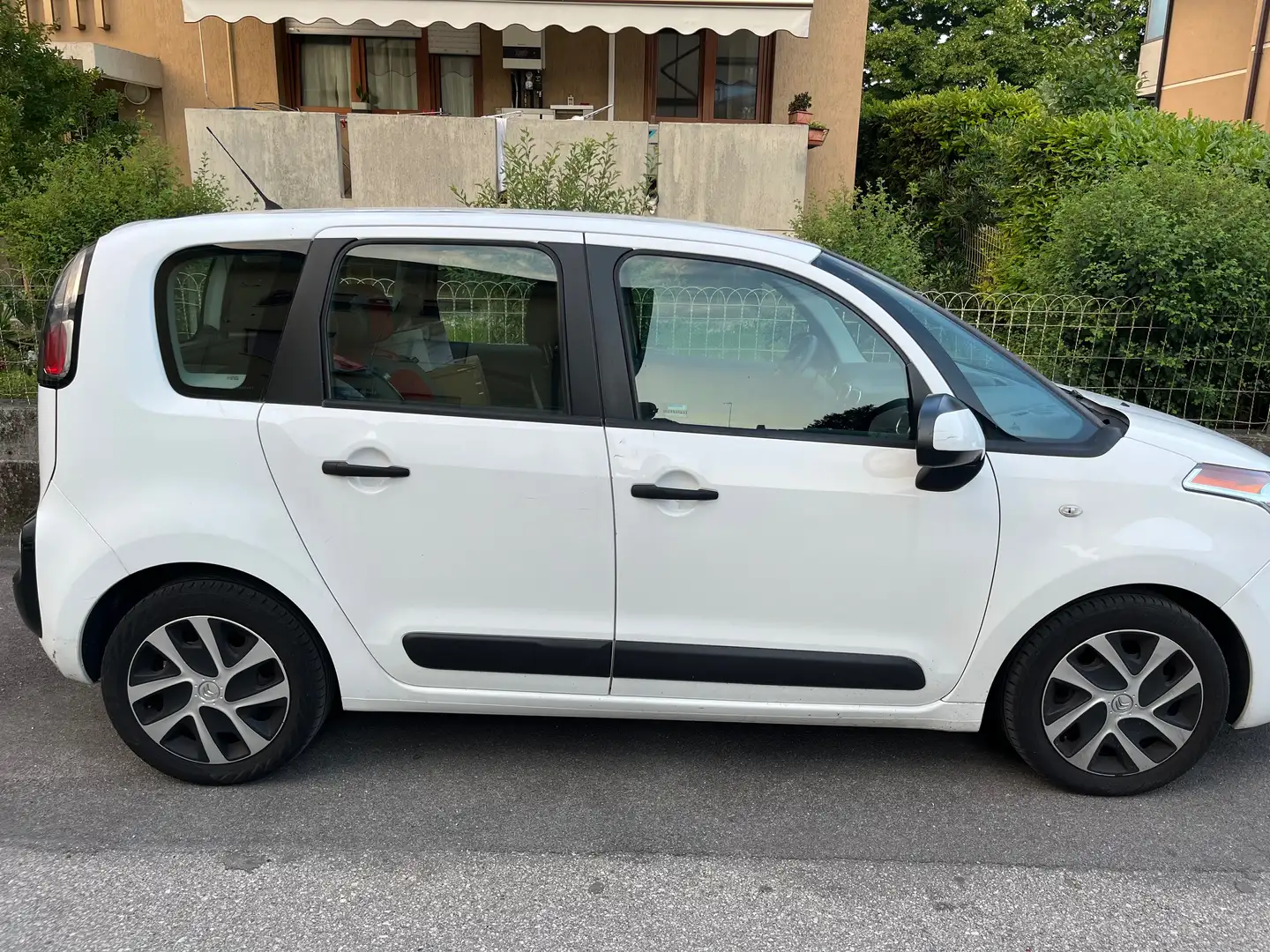 Citroen C3 Picasso Seduction Білий - 2