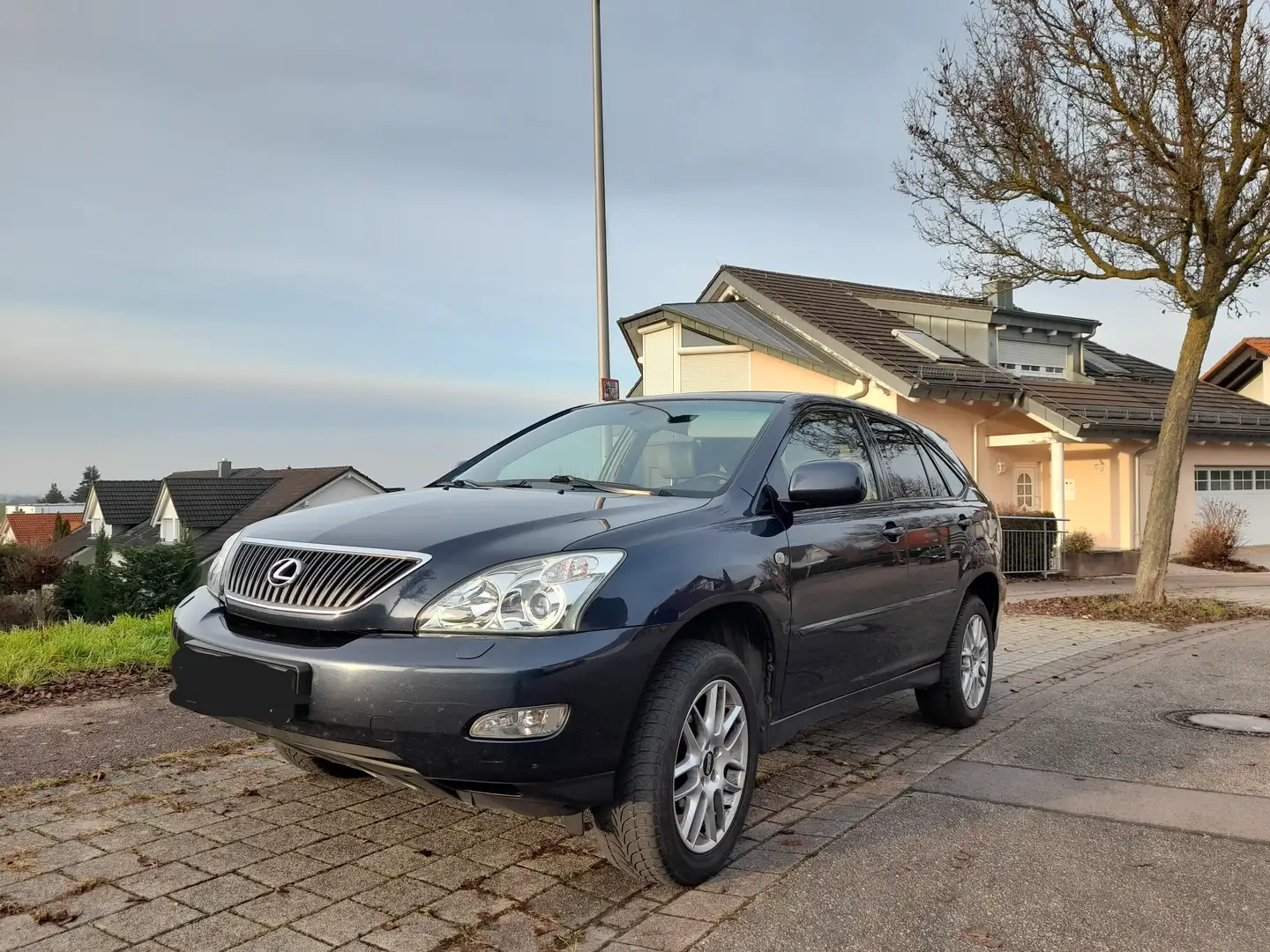 Lexus RX 300 Luxury 4x4/2.HD/LEDER/NAVI/KAMERA Blau - 2