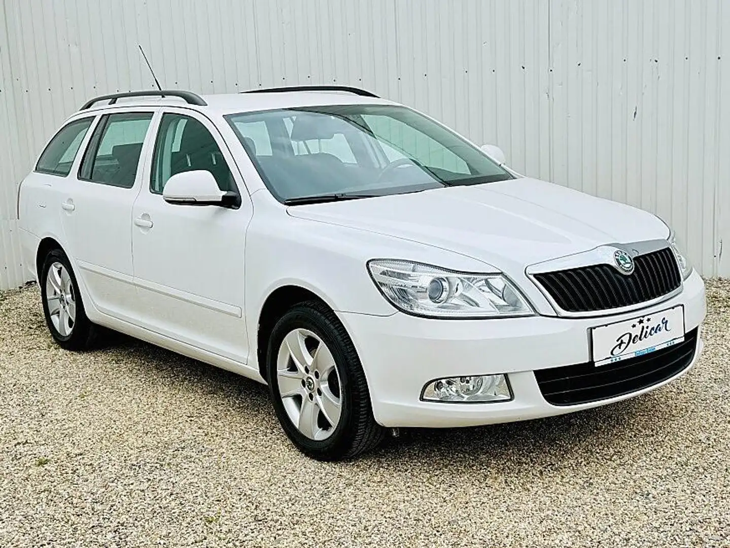 Skoda Octavia Elegance Weiß - 1