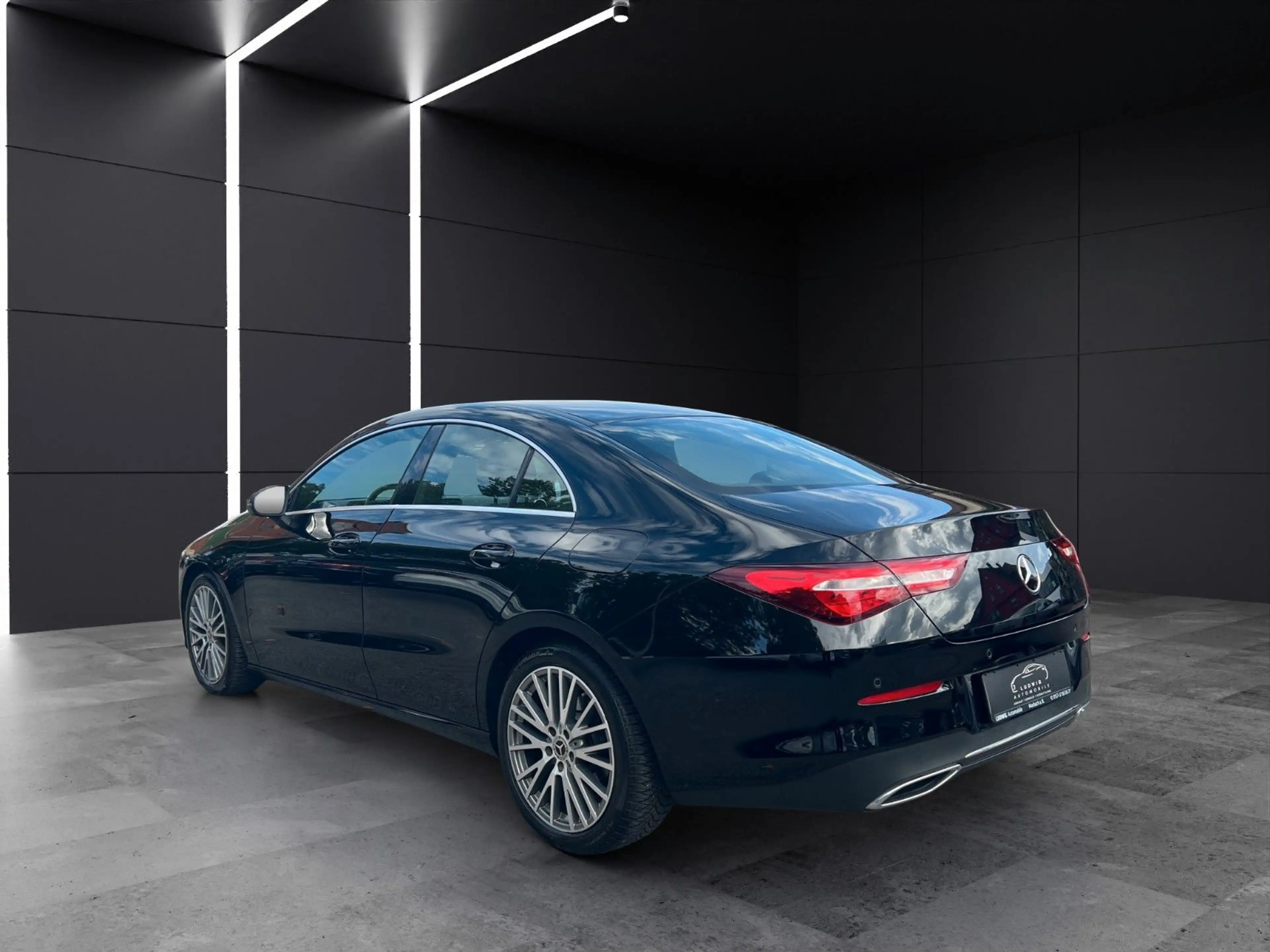 Mercedes-Benz CLA 200 CLA CLA 200 d / LIMO / AUTOMATIK / TOP — photo 5