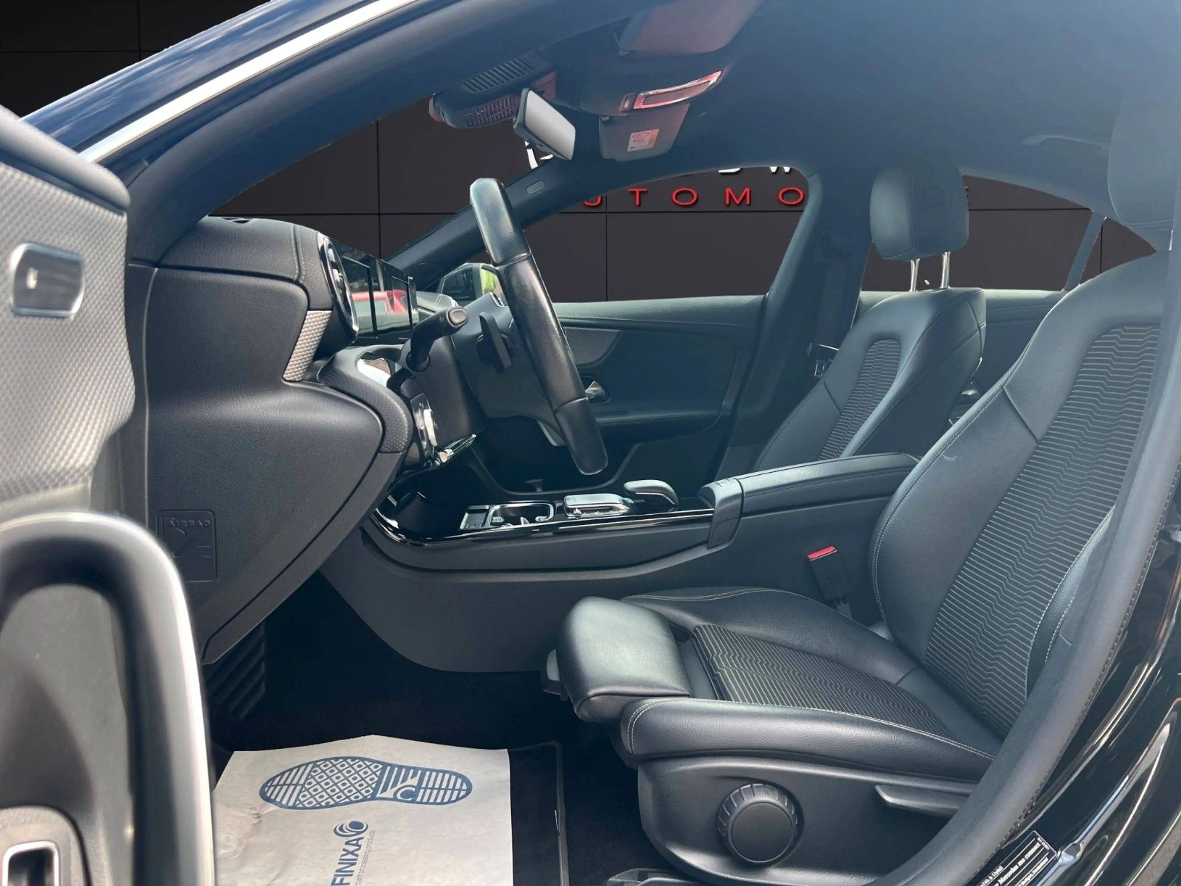 Mercedes-Benz CLA 200 CLA CLA 200 d / LIMO / AUTOMATIK / TOP — photo 10