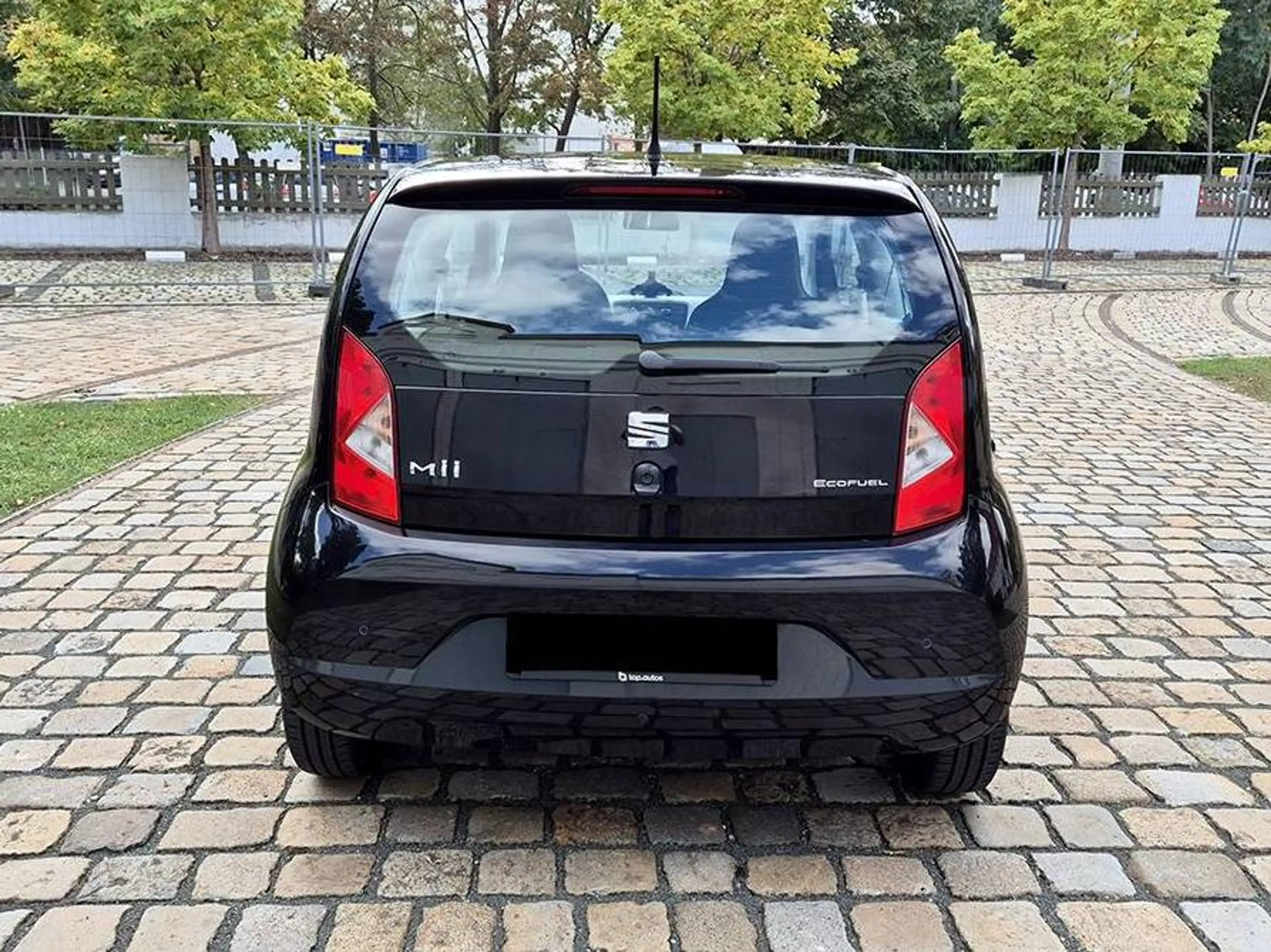 SEAT Mii Chic Erdgas CNG | Klima | PDC | SHZ | Bluetooth | Freisprech | Tempomat | Funk | USB | Navi Google Maps — photo 6