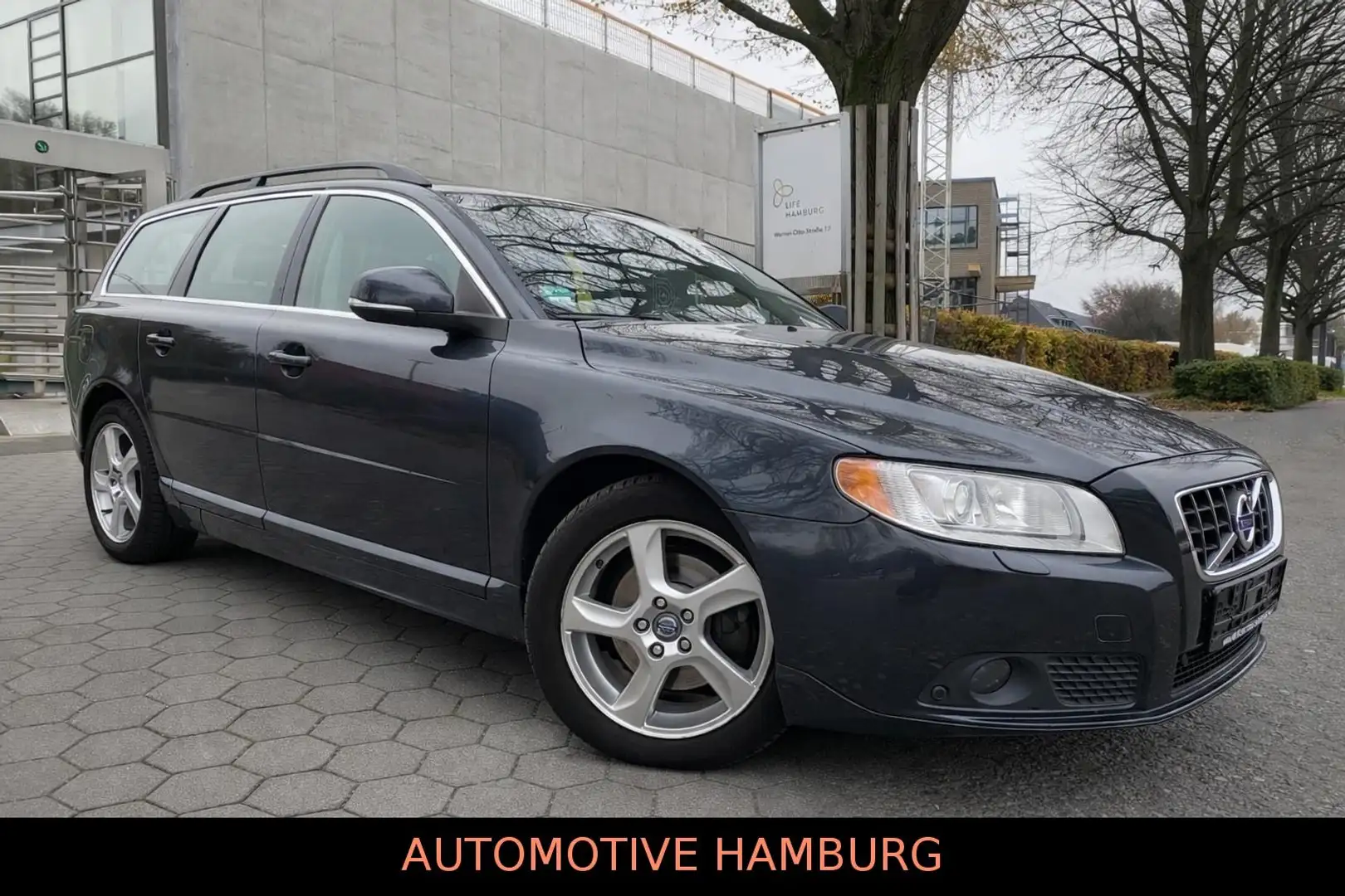 Volvo V70 *Bi-Xenon*Leder*NAVI*Klima*Panorama* Noir - 2